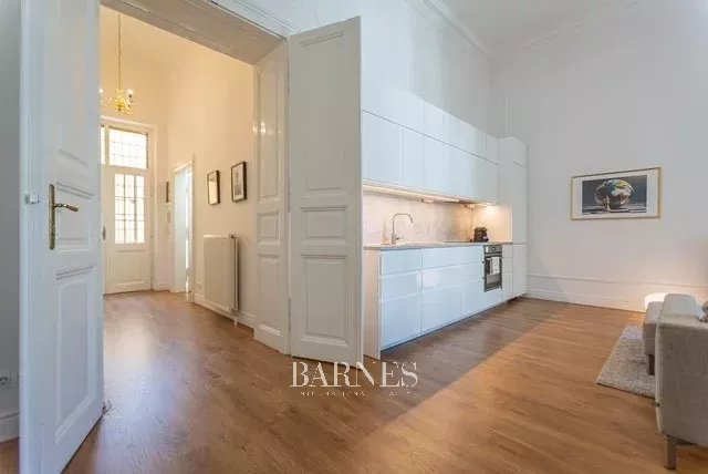 Budapest VI. kerülete  - Piso 4 Cuartos 3 Habitaciones - picture 5