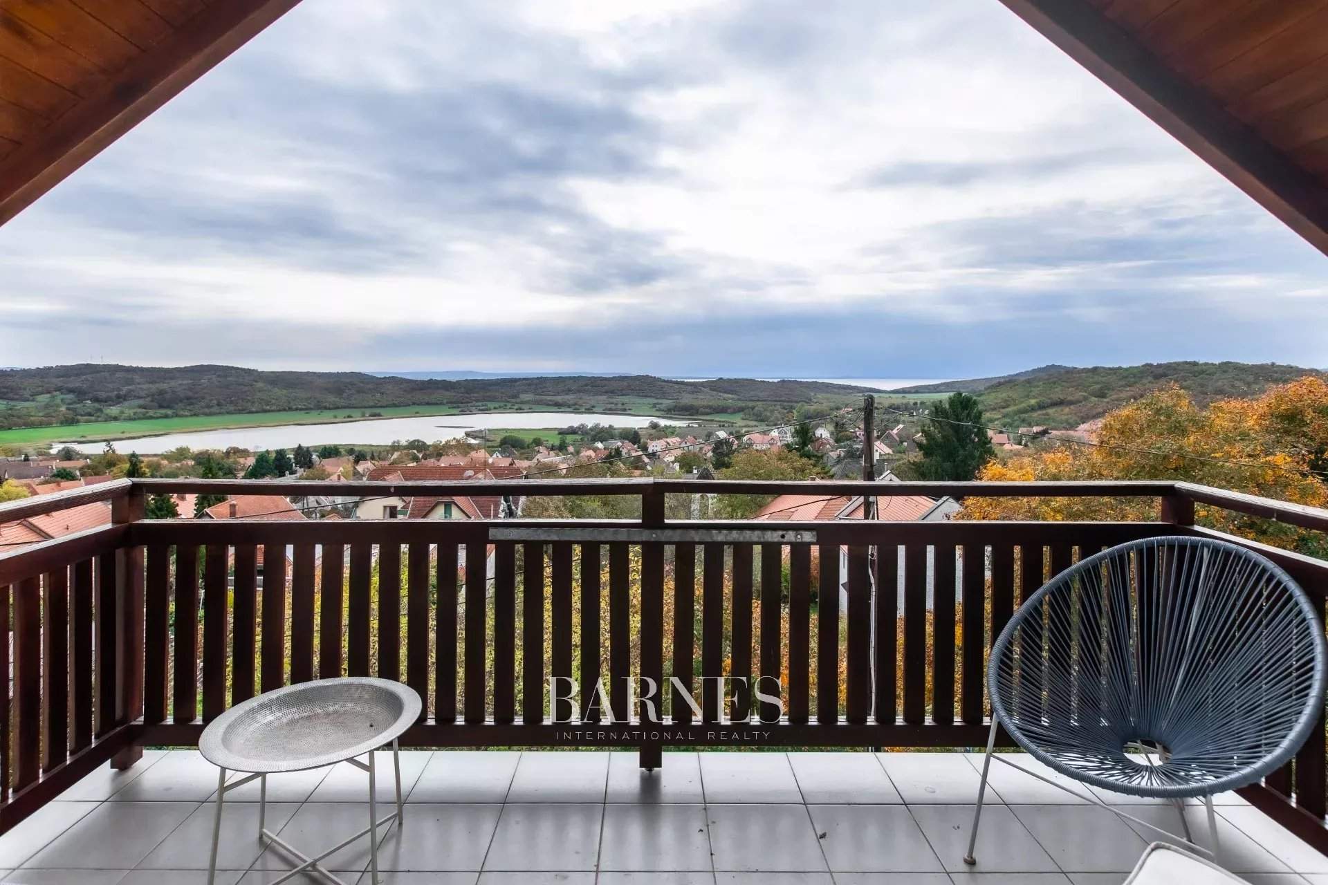 Tihany  - Maison 10 Pi&egrave;ces 6 Chambres - picture 1