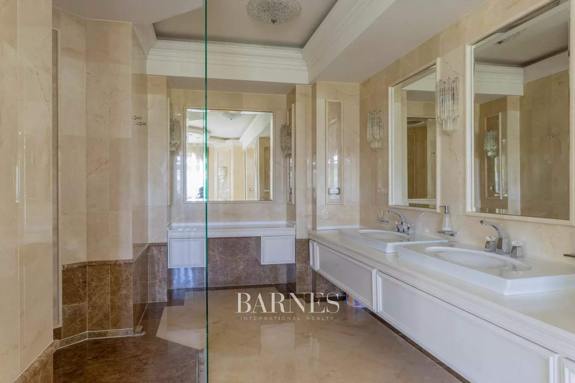 Budapest II. kerülete  - Villa 6 Bedrooms - picture 19