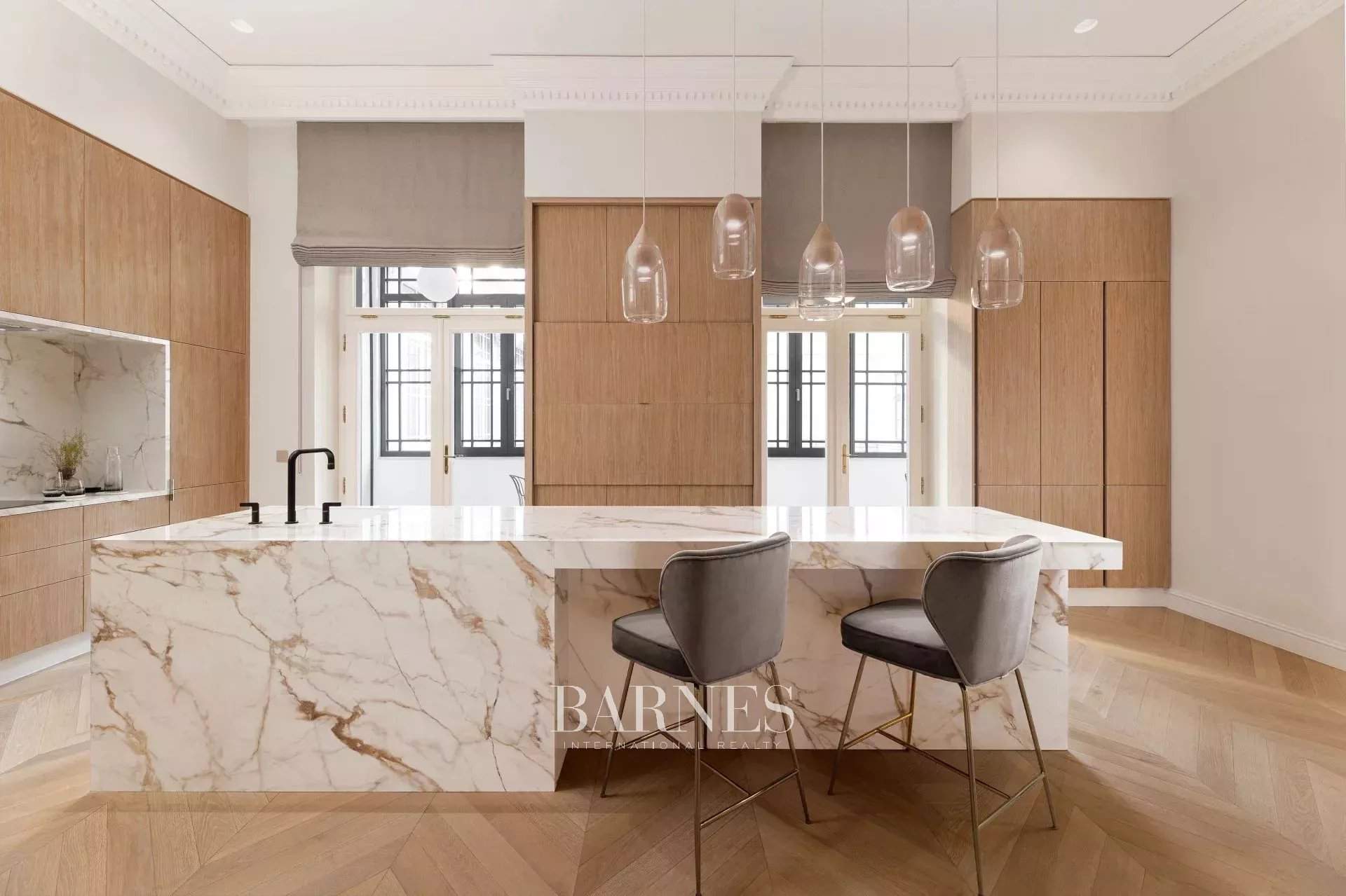 Budapest VI. kerülete  - Appartement 5 Pi&egrave;ces 4 Chambres - picture 4