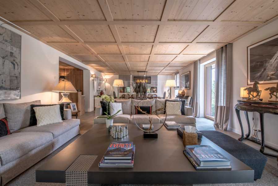 Courchevel  - Chalet 5 Bedrooms