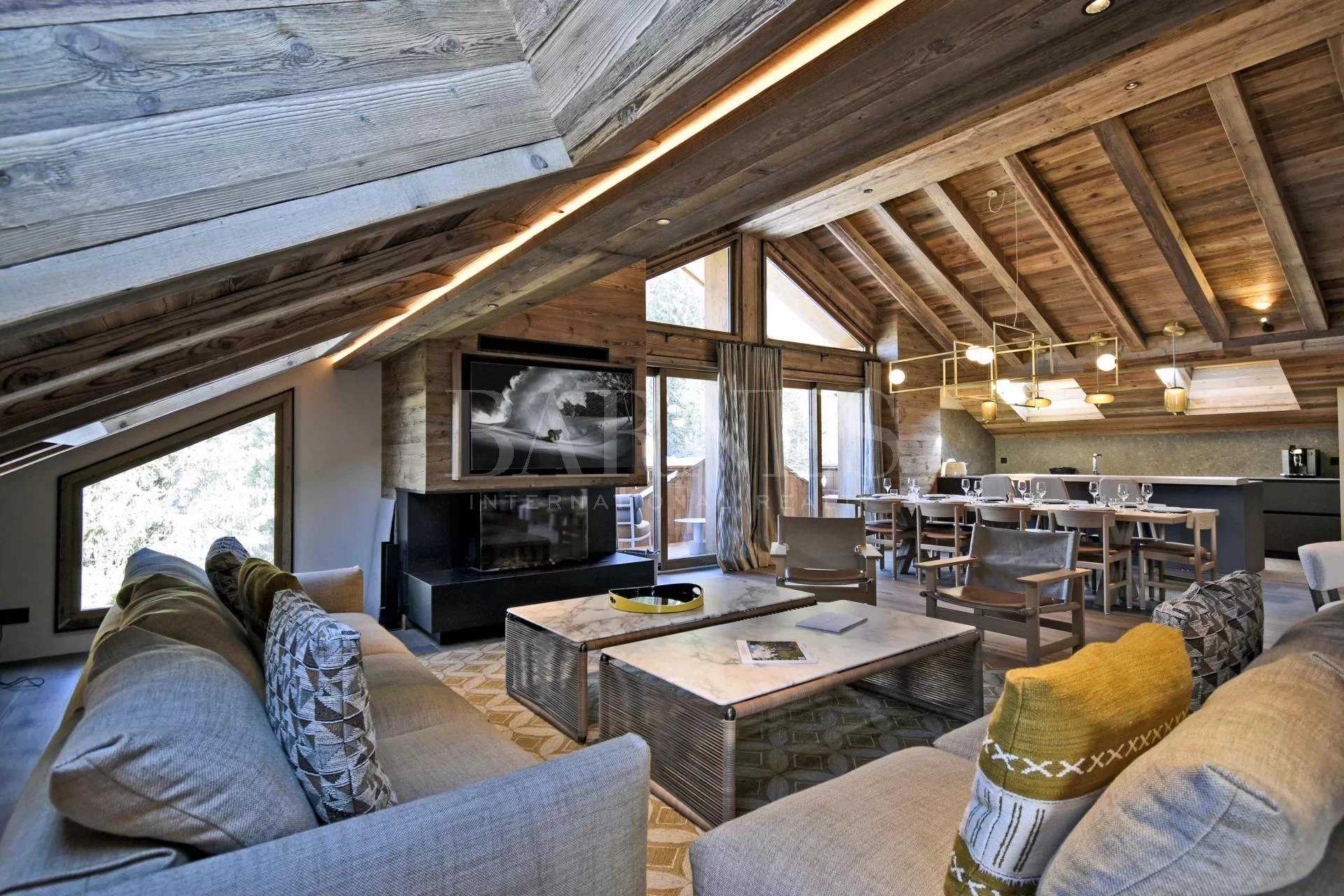 Magnificent ski-in / ski-out penthouse picture 20