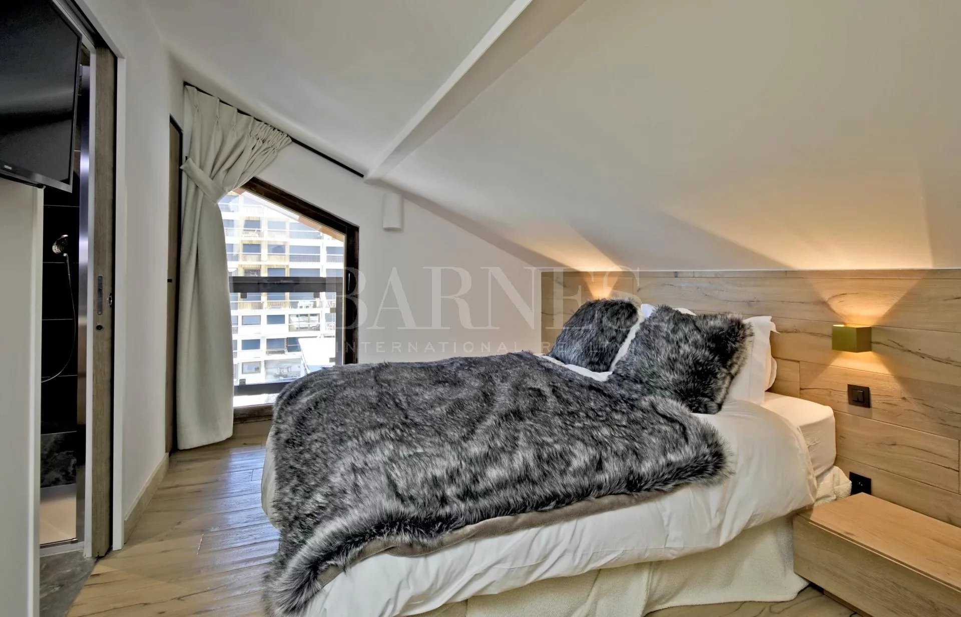 Courchevel  - Apartment 4 Bedrooms