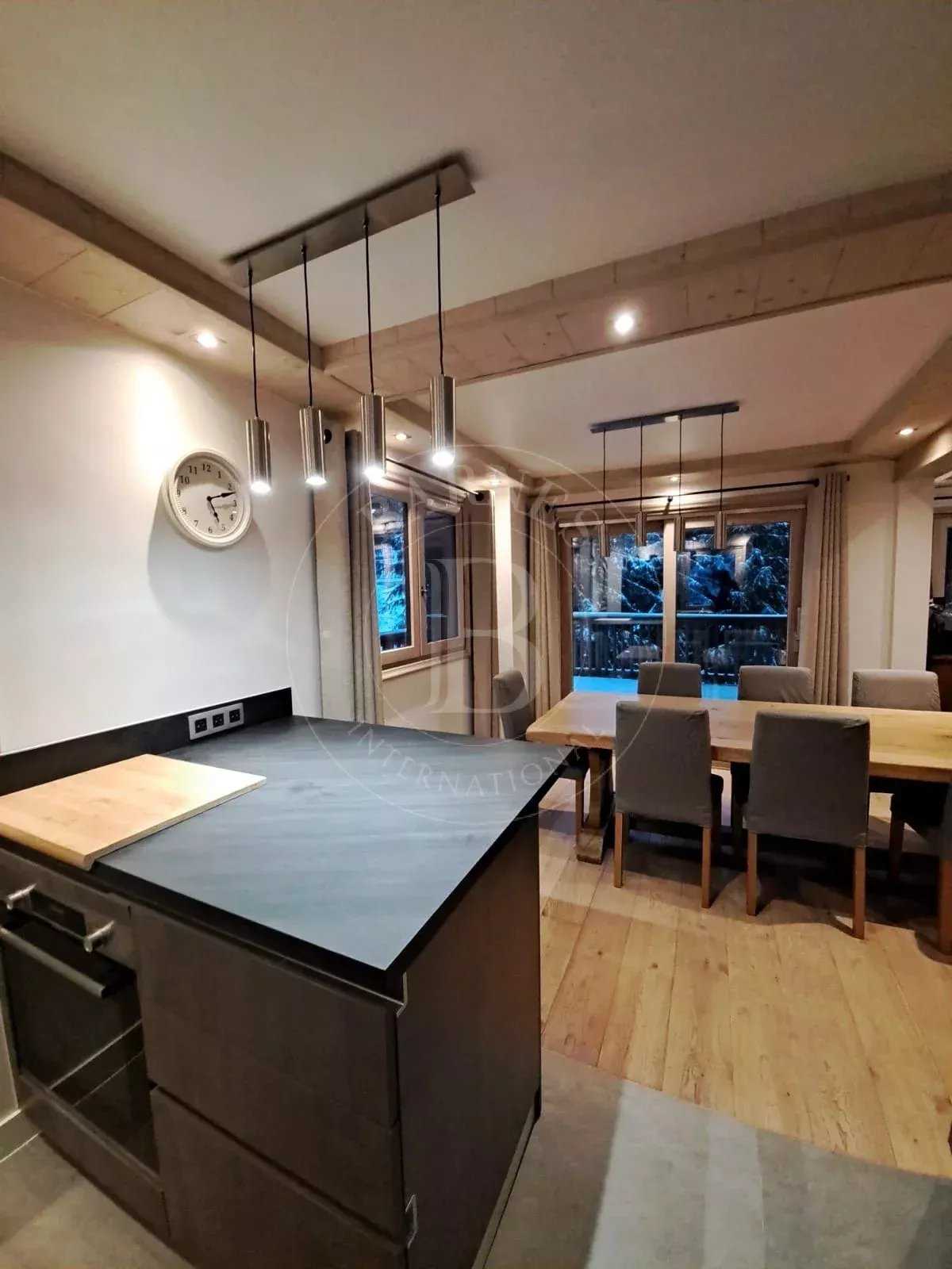 Courchevel  - Chalet 4 Bedrooms