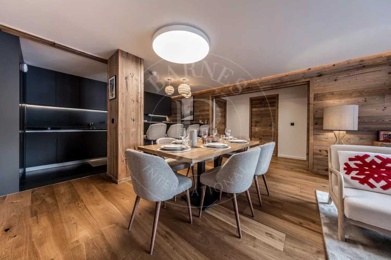 Courchevel  - Appartement 4 Pièces 3 Chambres