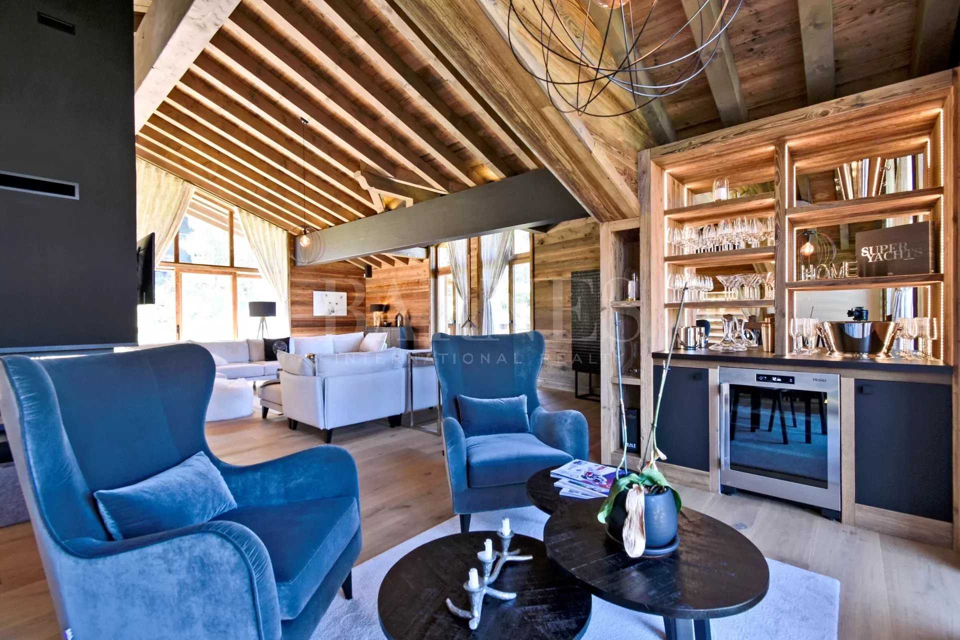 Courchevel  - Chalet 6 Bedrooms