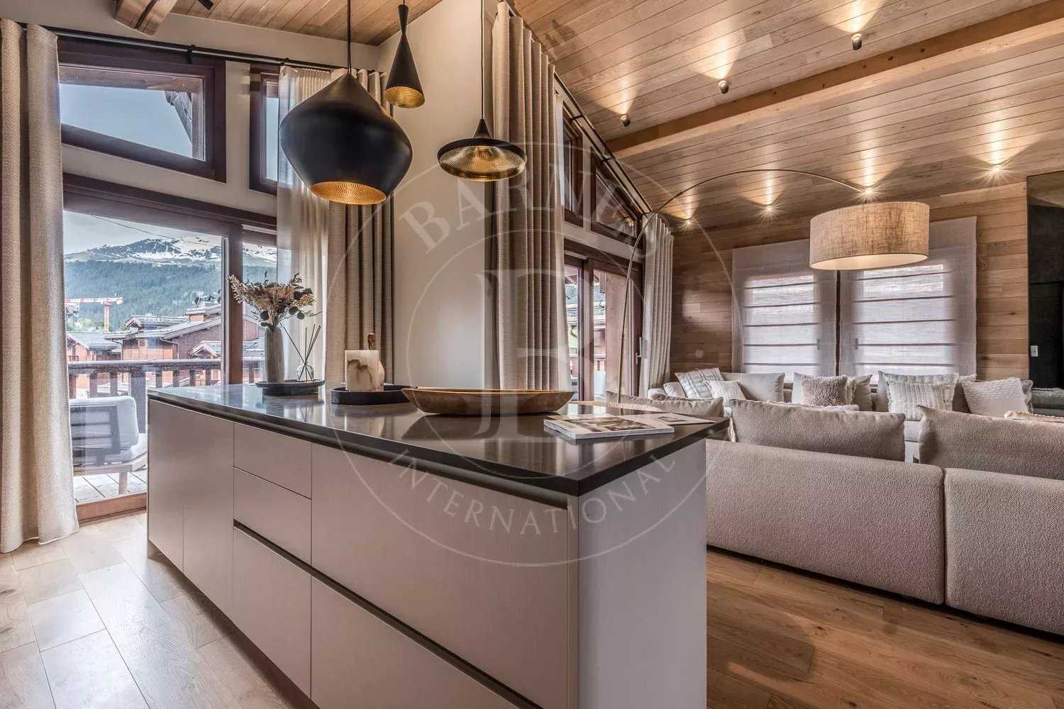 Courchevel  - Appartement 8 Pièces 6 Chambres