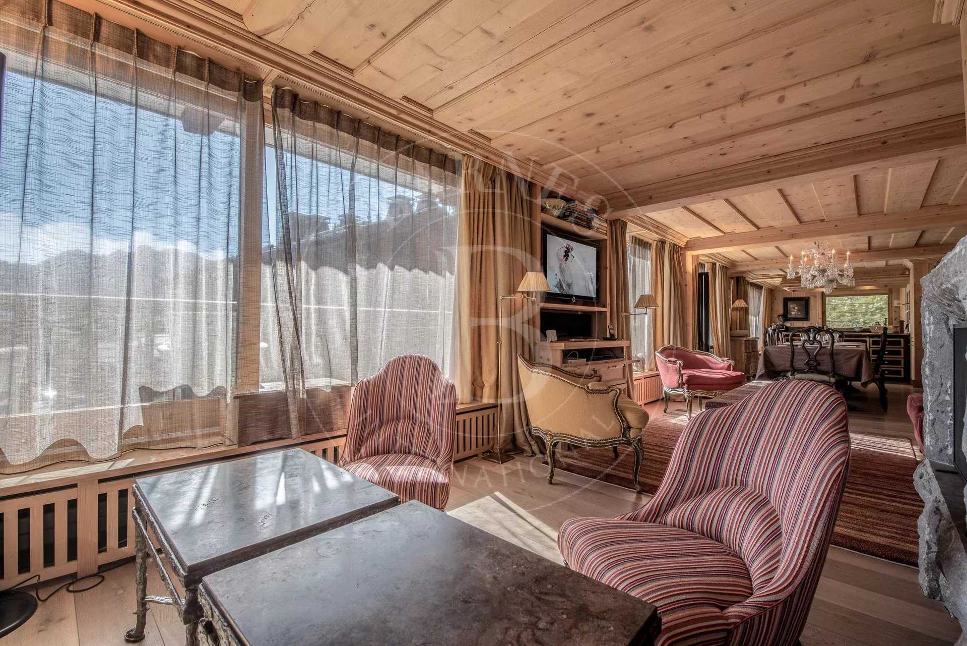 Courchevel  - Apartment 4 Bedrooms