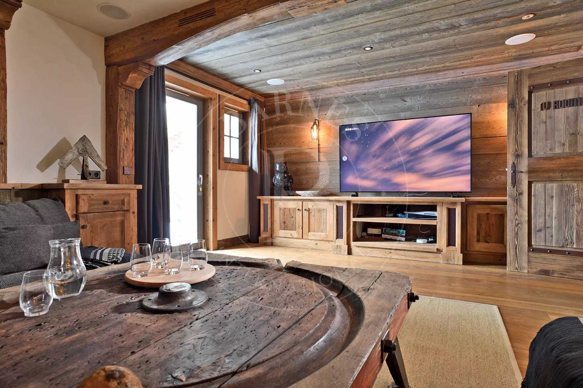Courchevel  - Chalet 6 Bedrooms