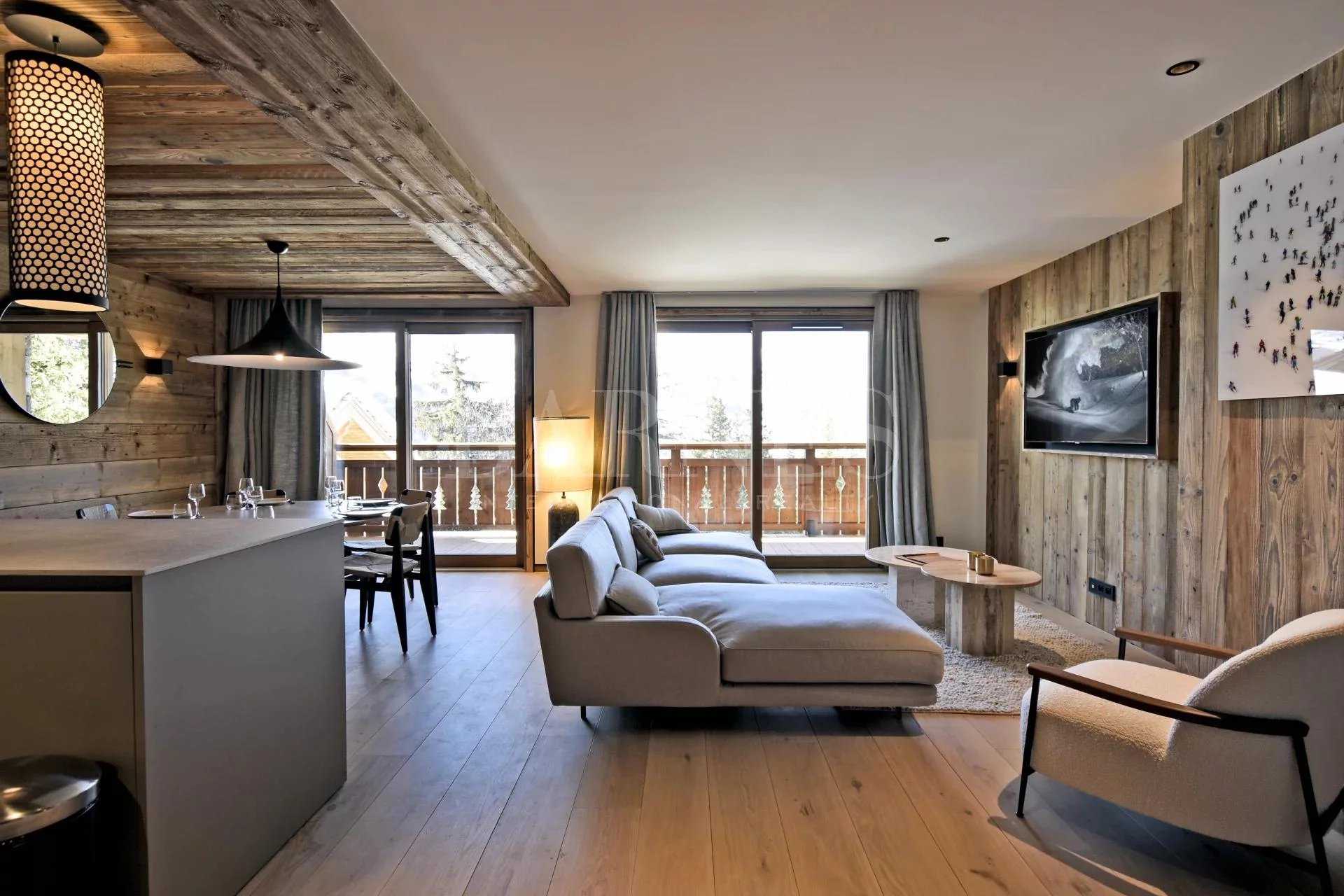 Luxury ski-in ski-out  apartment picture 12