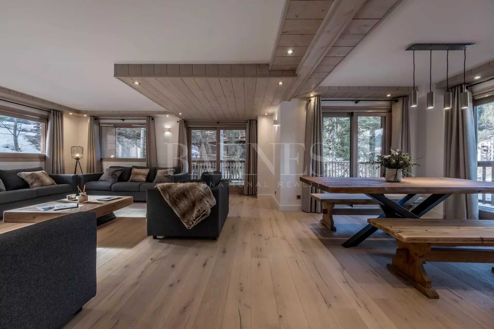 Courchevel  - Chalet 6 Bedrooms