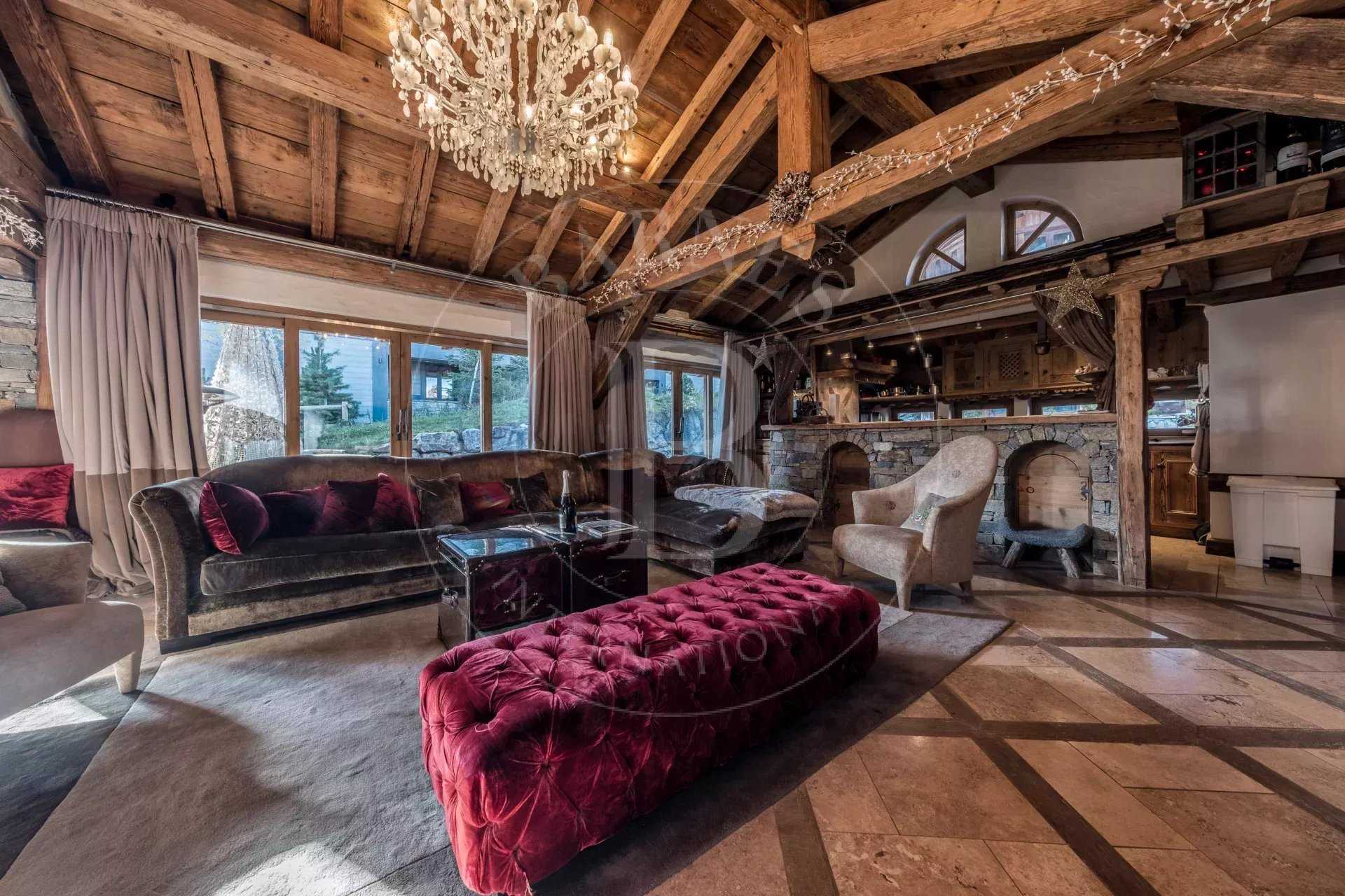 Courchevel  - Chalet 5 Bedrooms