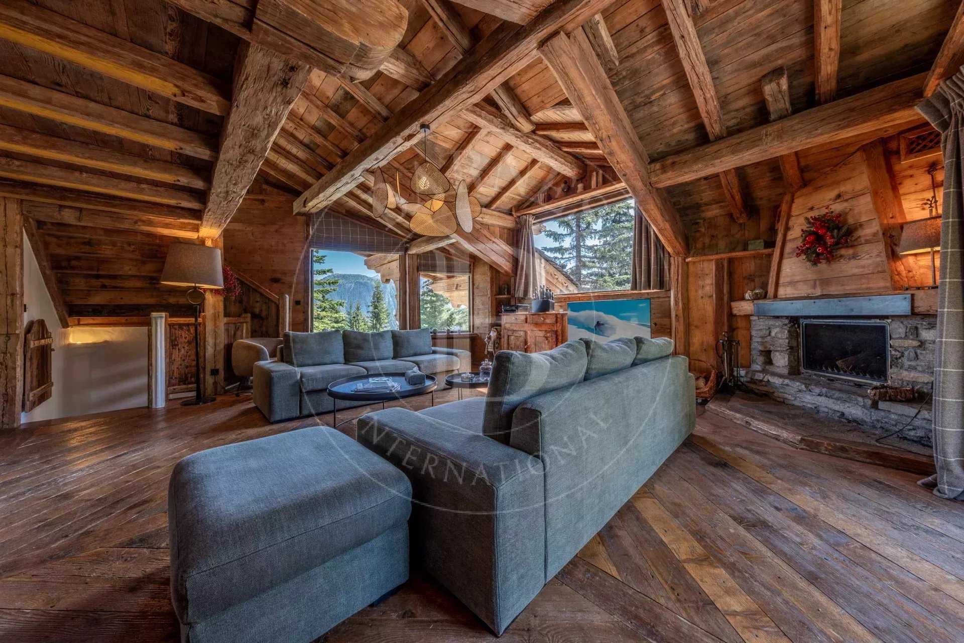 Courchevel  - Chalet 5 Bedrooms