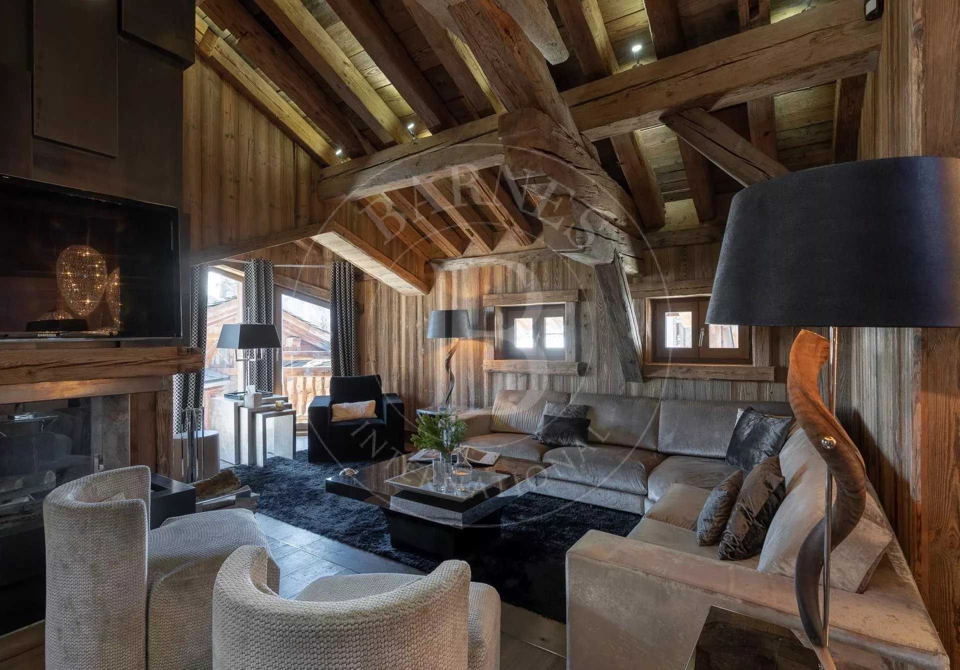 Courchevel  - Chalet 4 Bedrooms