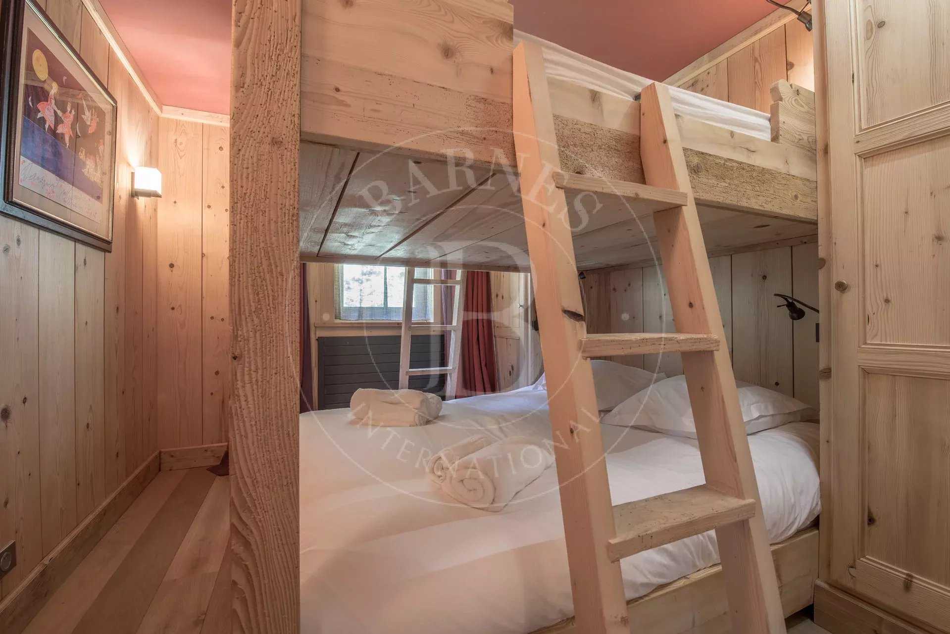 Courchevel  - Apartment 4 Bedrooms