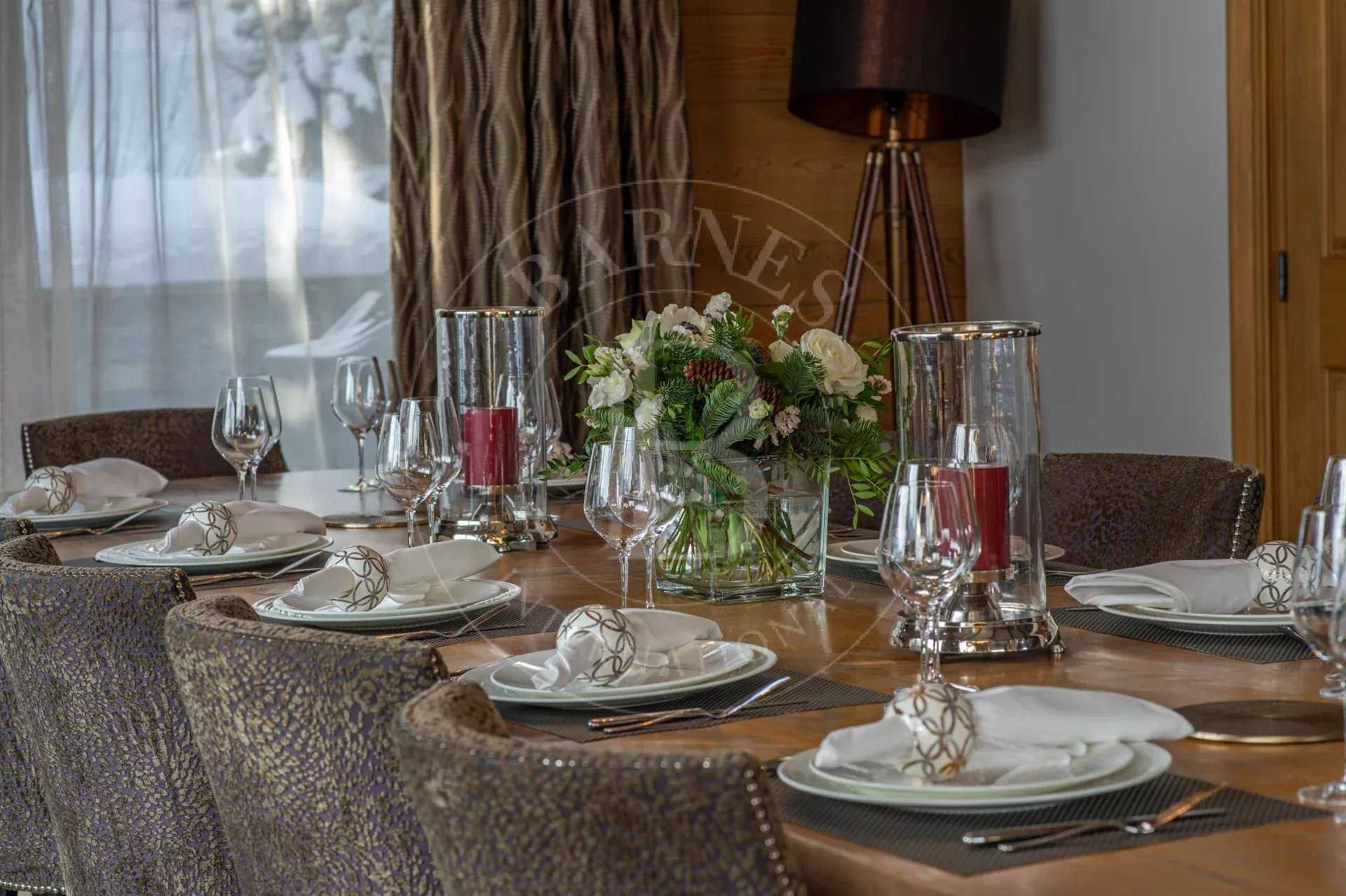 Courchevel  - Chalet 6 Bedrooms