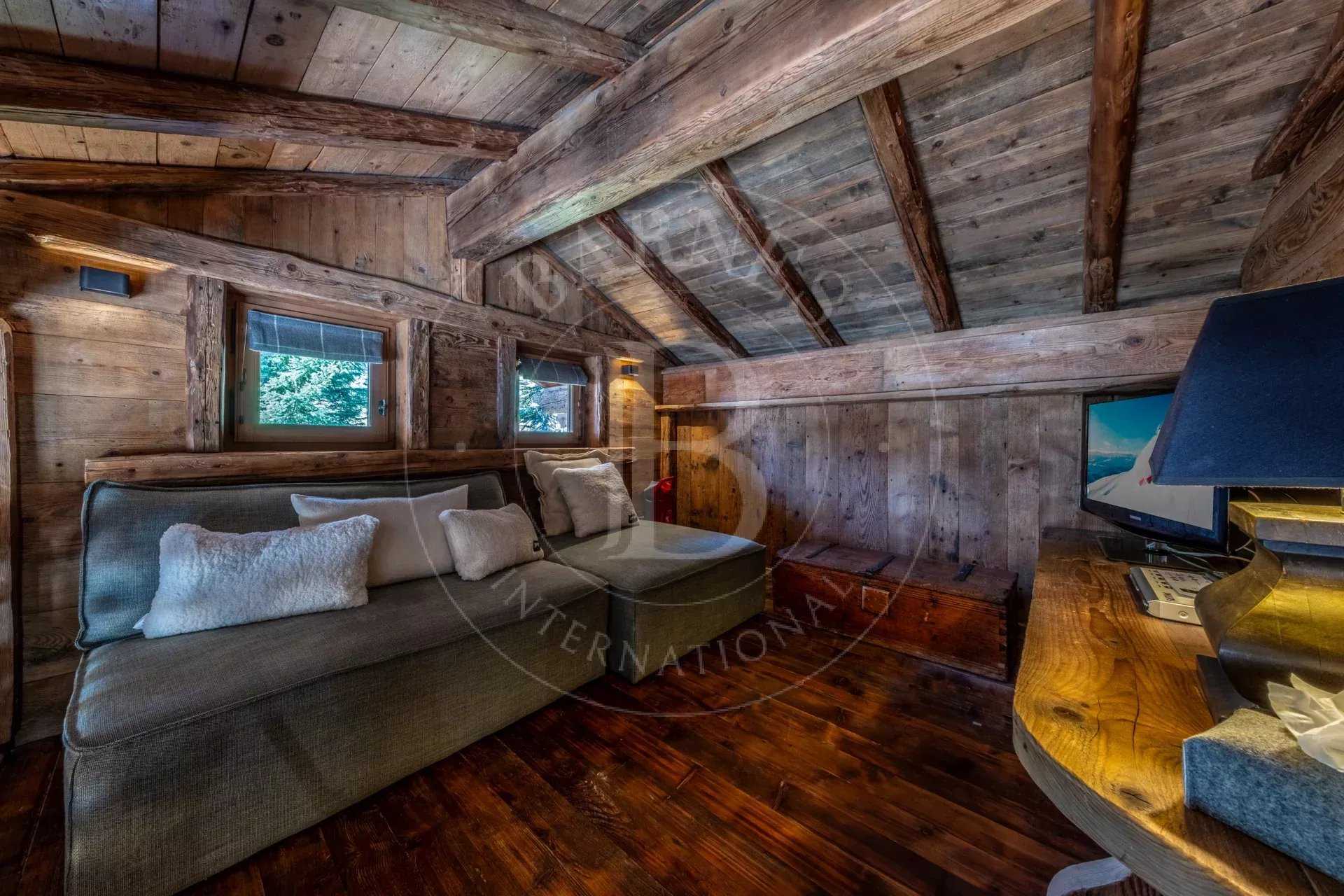 Courchevel  - Chalet 5 Bedrooms