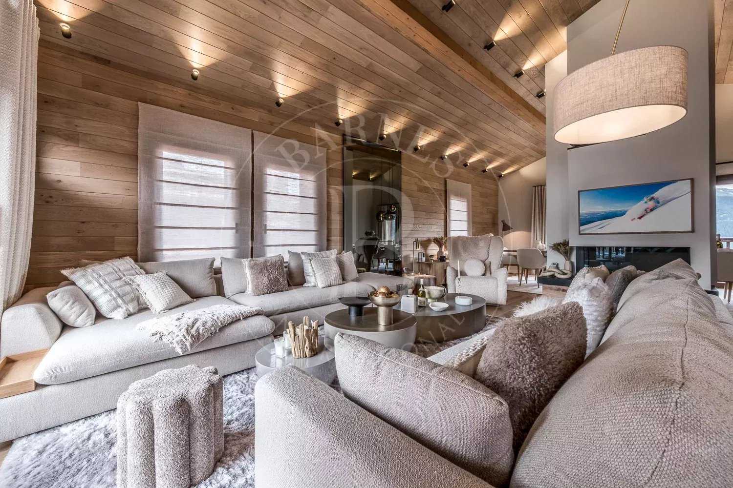 Courchevel  - Appartement 8 Pièces 6 Chambres