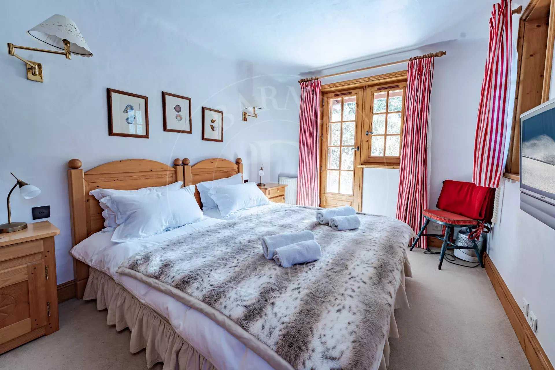 Chalet Courchevel  -  ref 86366807 (picture 3)