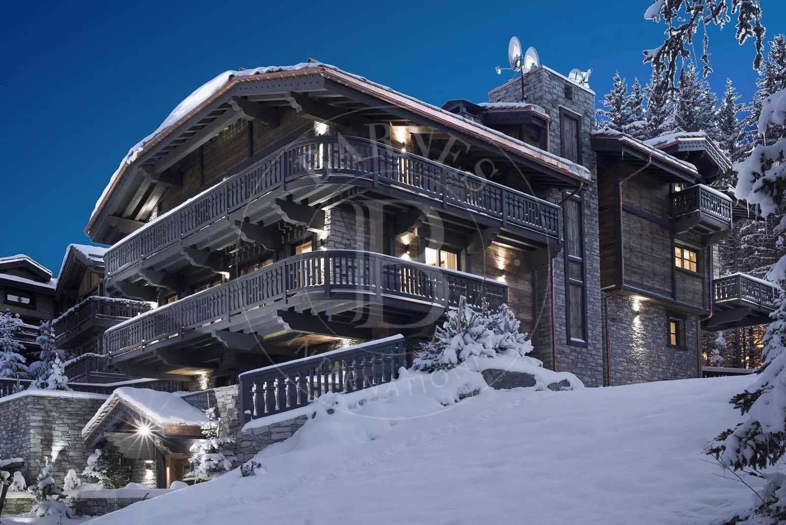 Chalet Courchevel - Ref 2400302