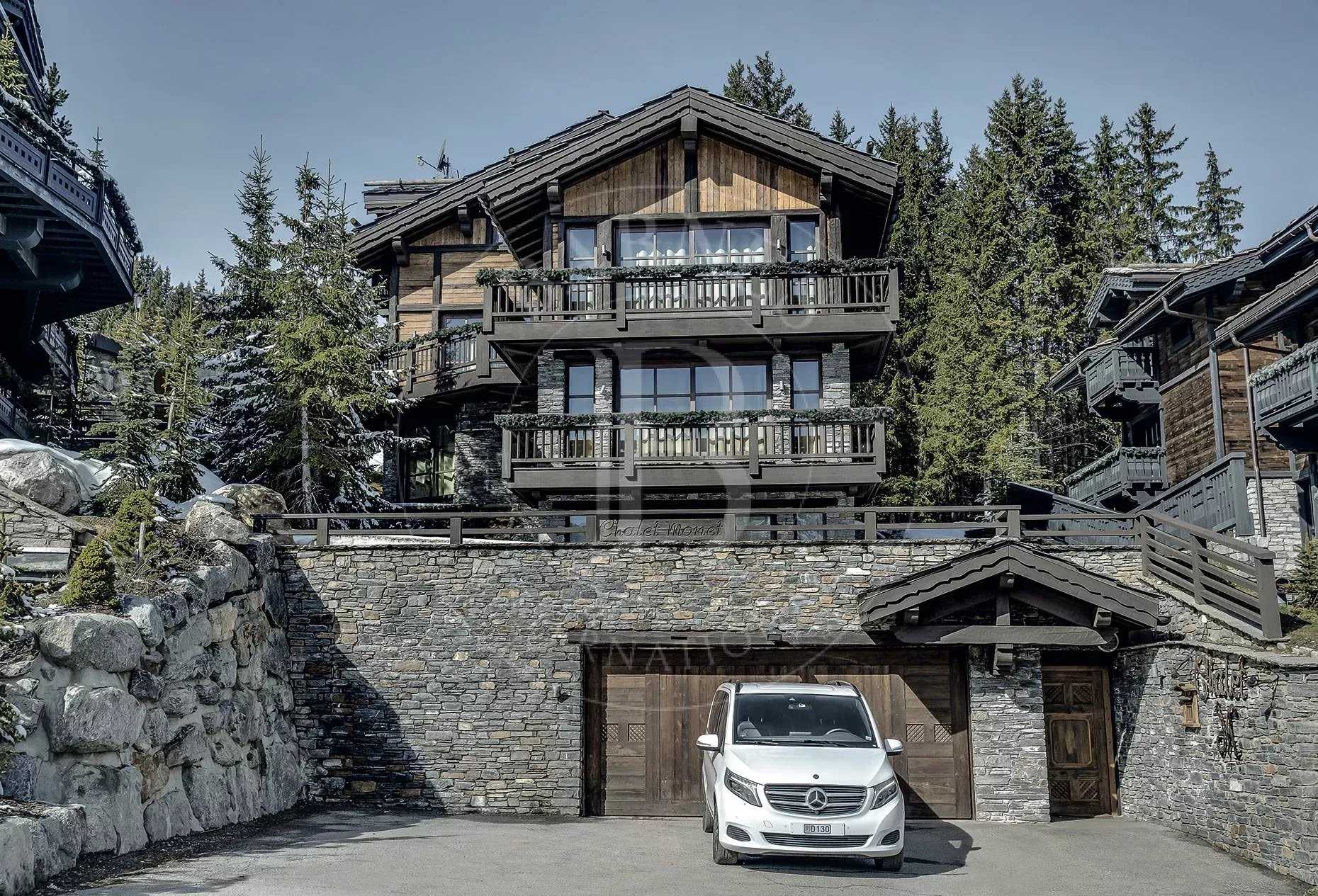 Chalet Courchevel - Ref 3213446