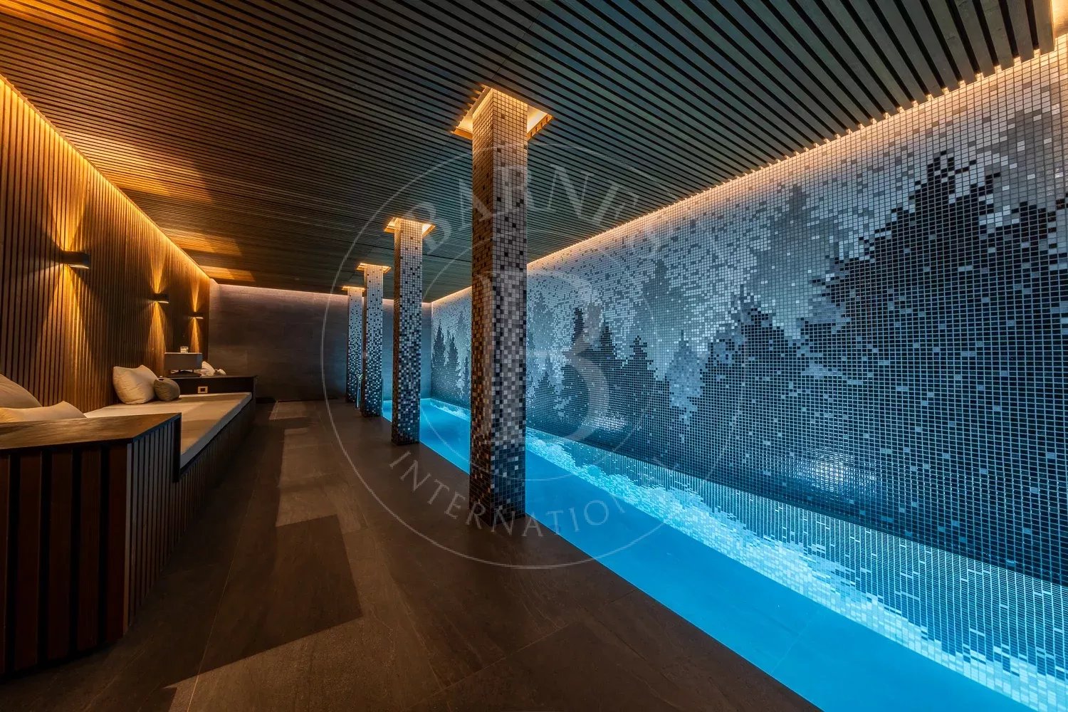 Courchevel  - Chalet 10 Pièces - picture 8