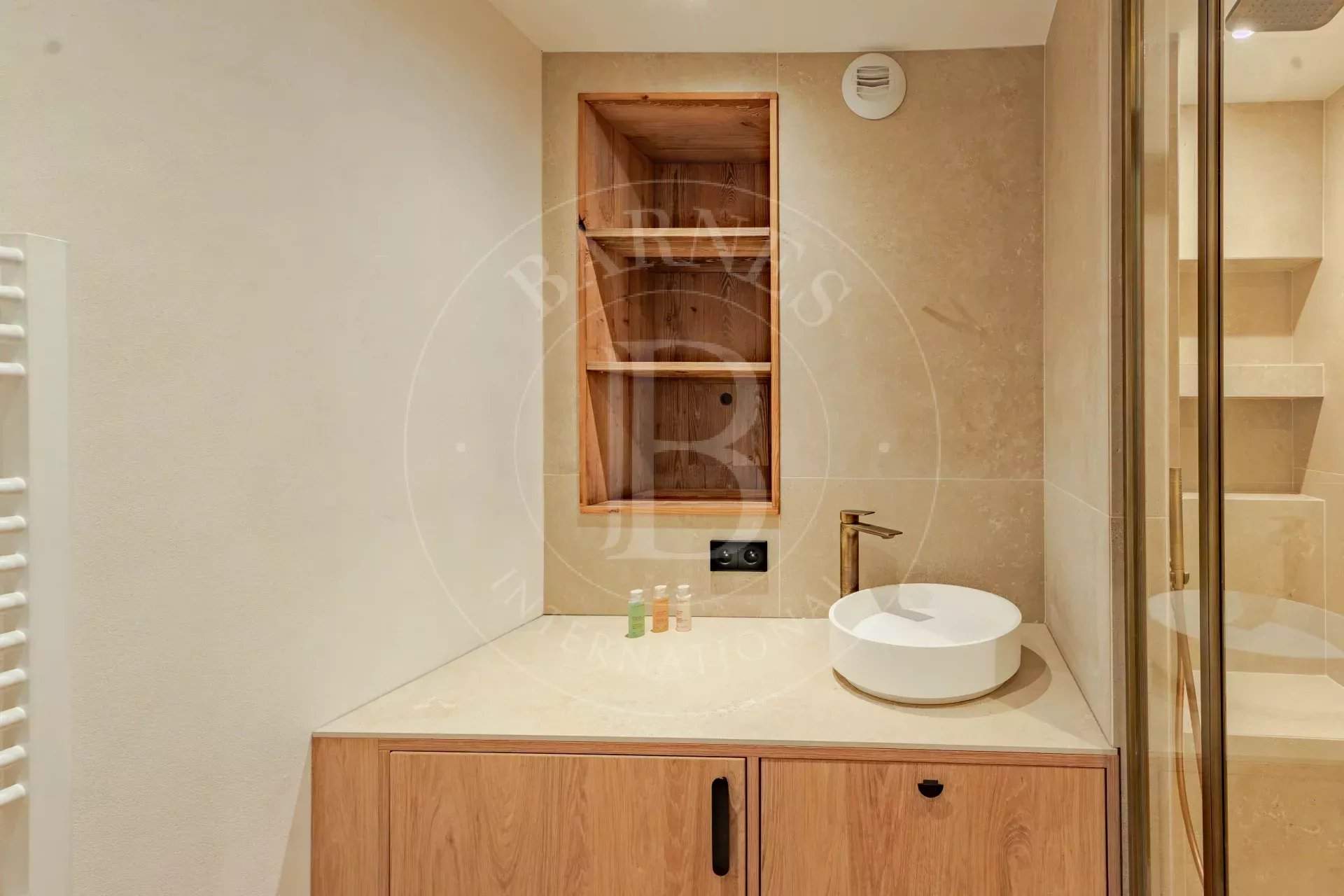 CarlinesD4 picture 6