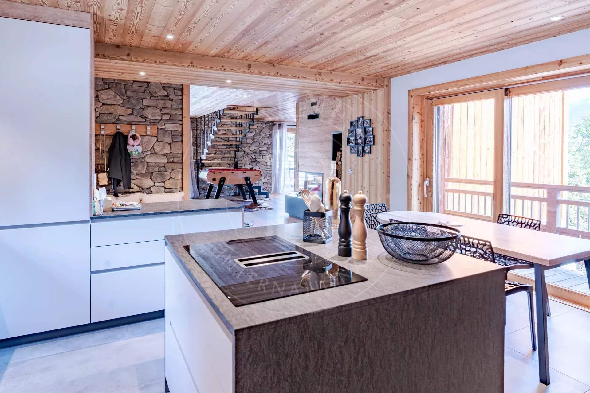 Les Allues  - Chalet 3 Bedrooms - picture 10