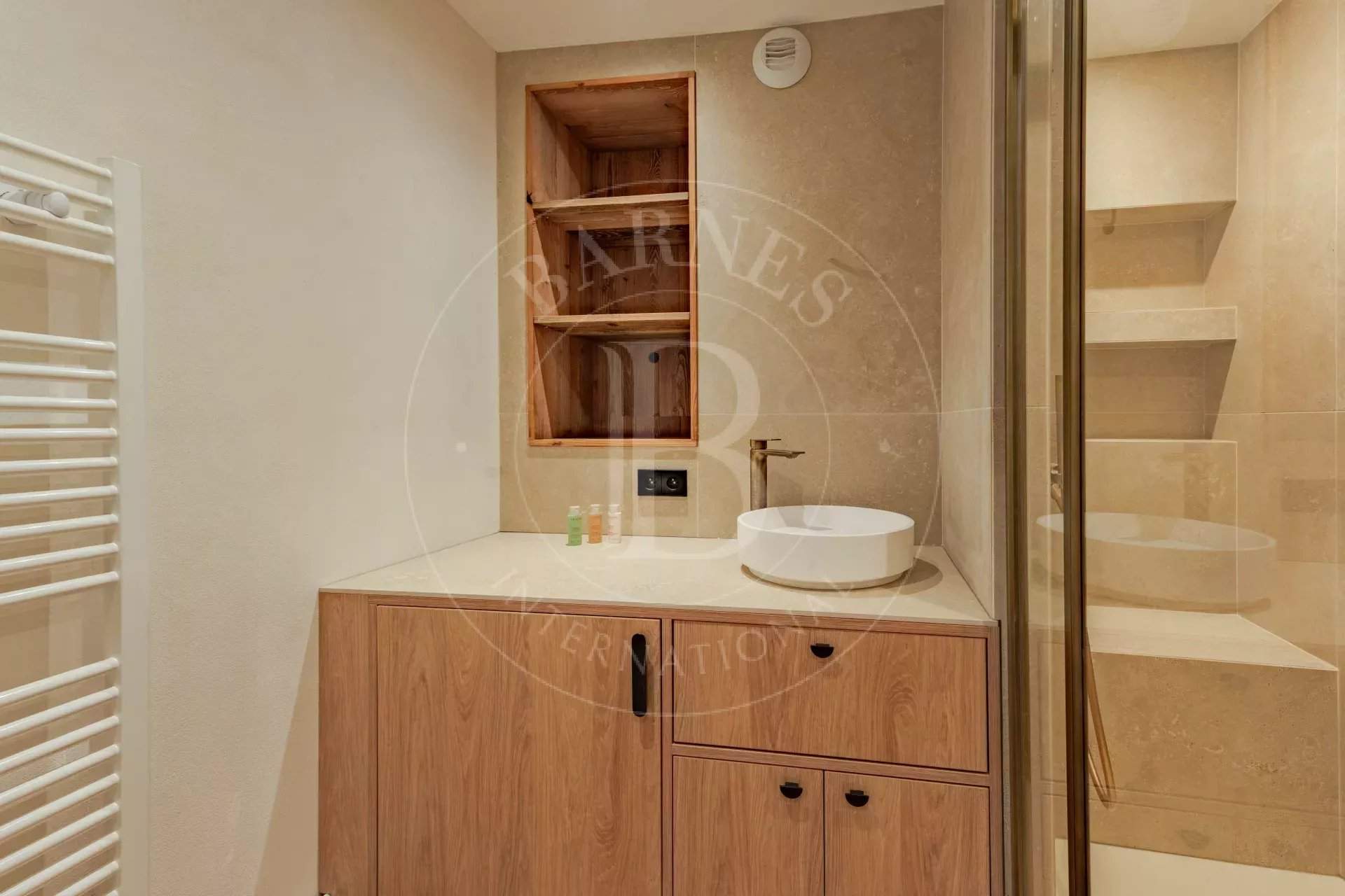 CarlinesD4 picture 7