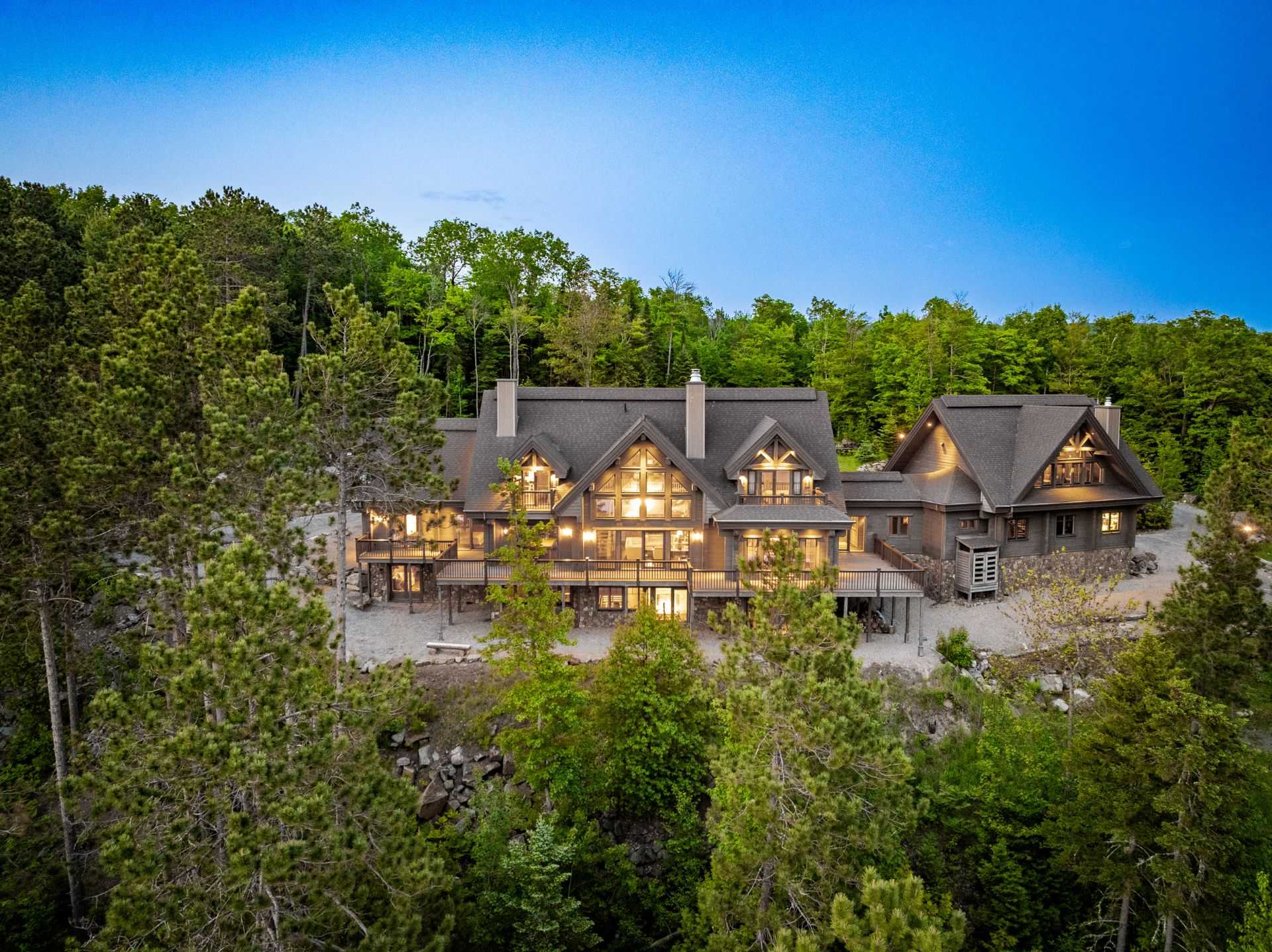 Proprietes-de-luxe Saint-Alexis-des-Monts