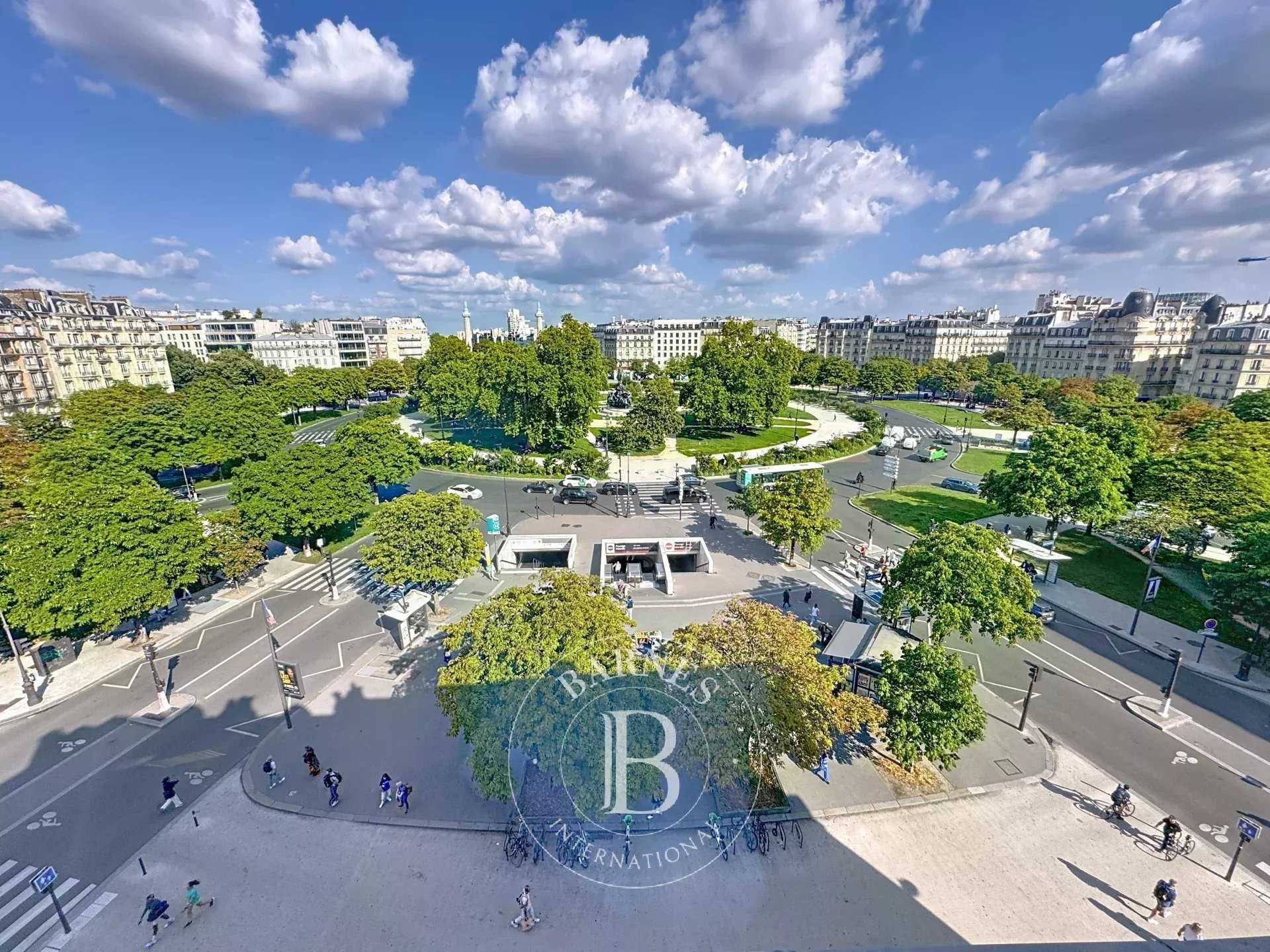 Paris  - Appartement 2 Pièces, 1 Chambre