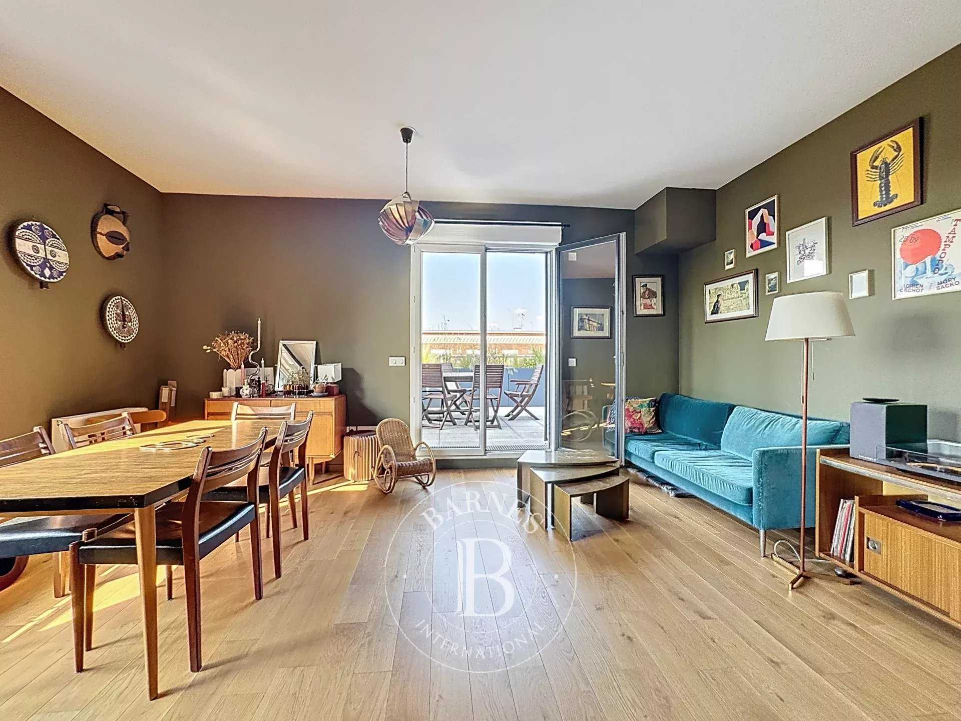 Saint-Ouen-sur-Seine  - Appartement 3 Pièces 2 Chambres