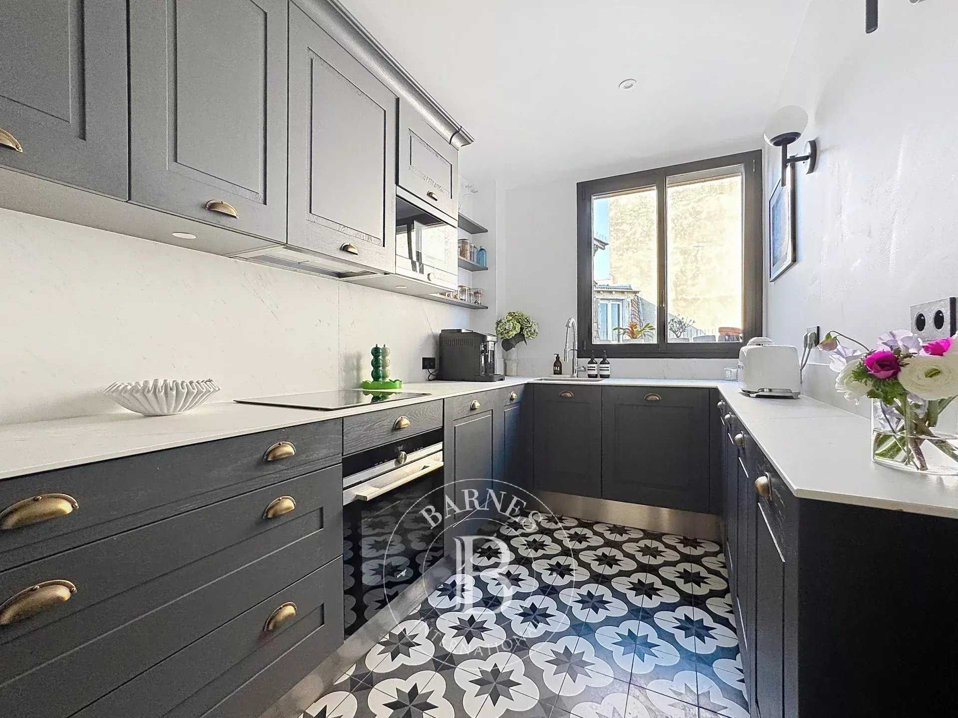 Saint-Mandé  - Apartment 2 Bedrooms