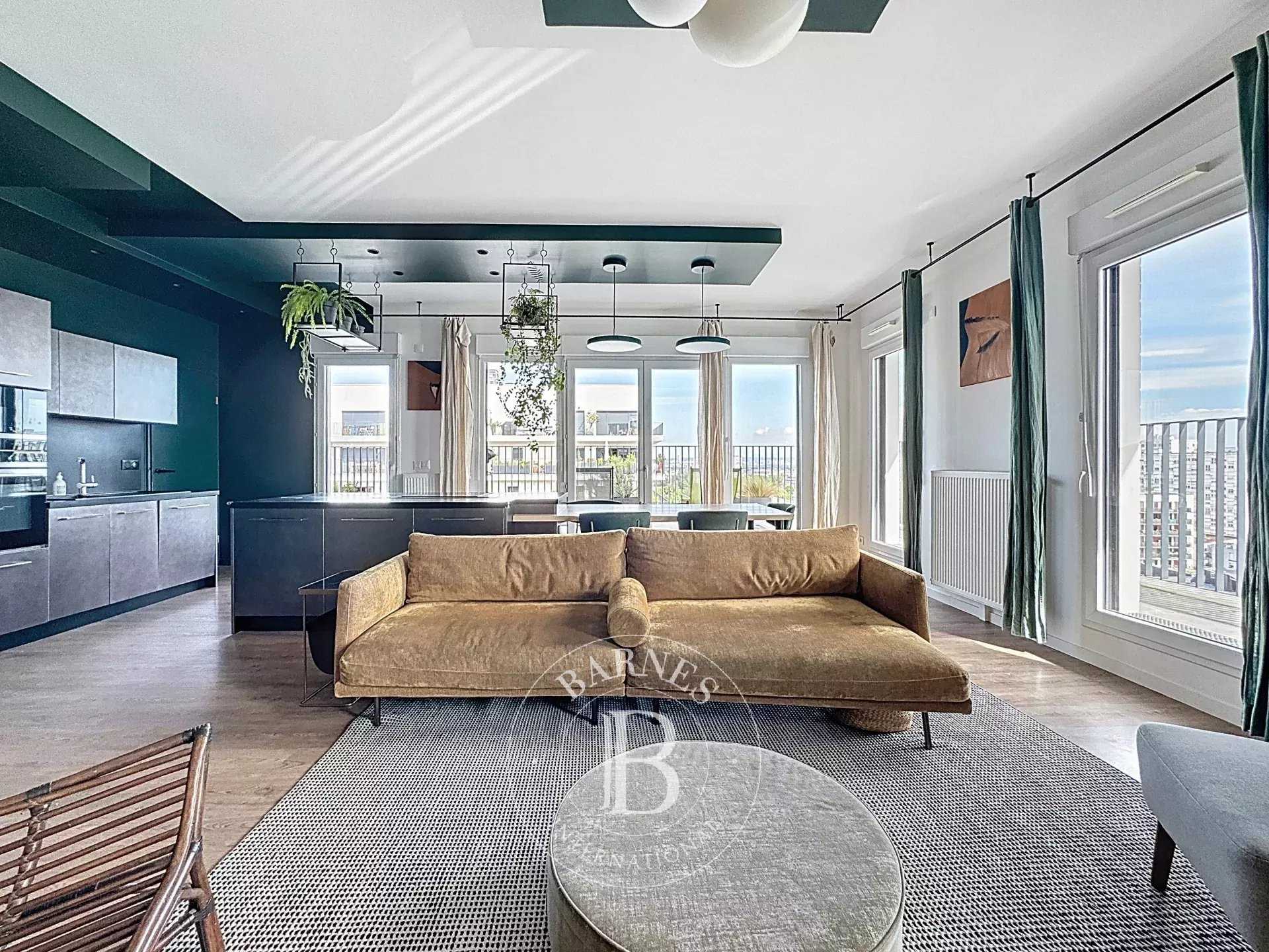 Saint-Ouen-sur-Seine  - Appartement 4 Pièces 3 Chambres