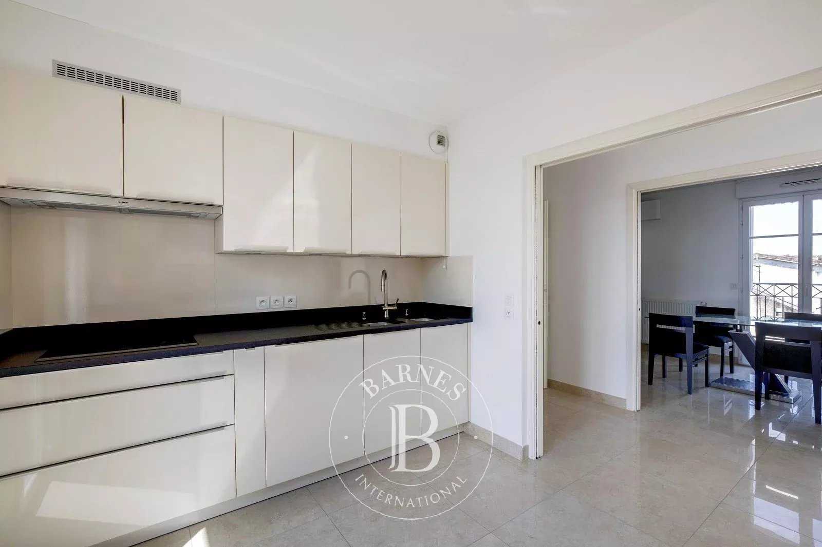 Saint-Maur-des-Fossés  - Appartement 4 Pi&egrave;ces 3 Chambres