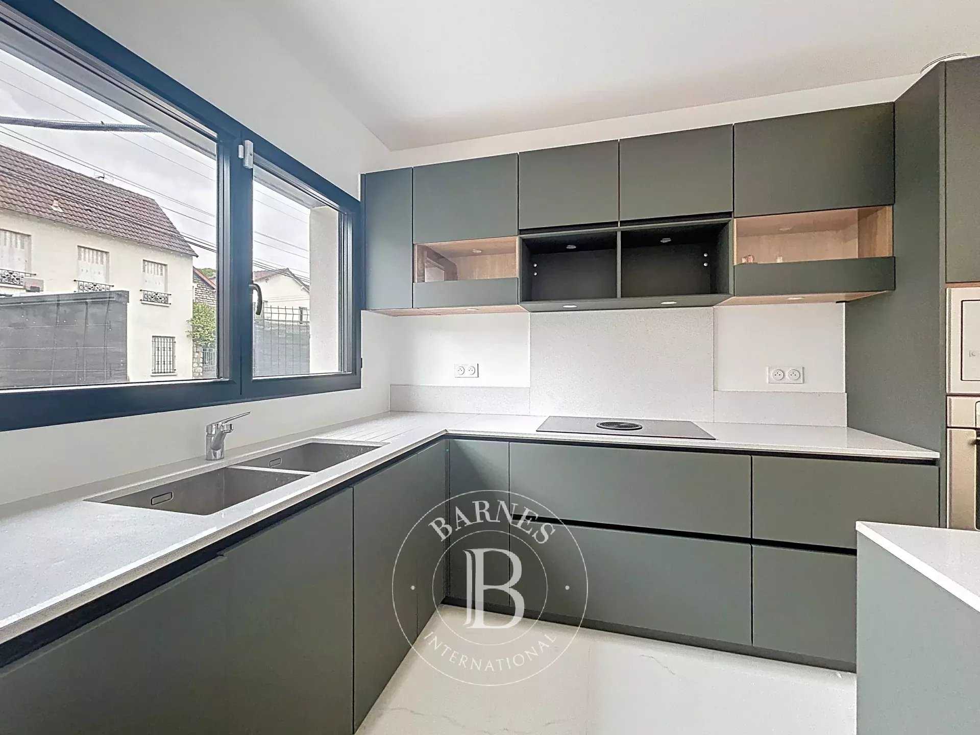 Saint-Maur-des-Fossés  - House 4 Bedrooms