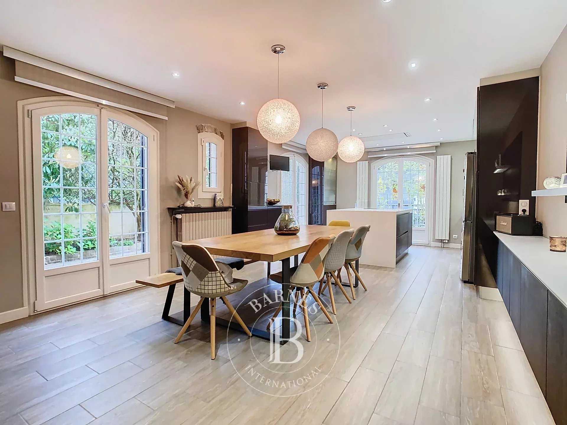 Saint-Maur-des-Fossés  - House 4 Bedrooms
