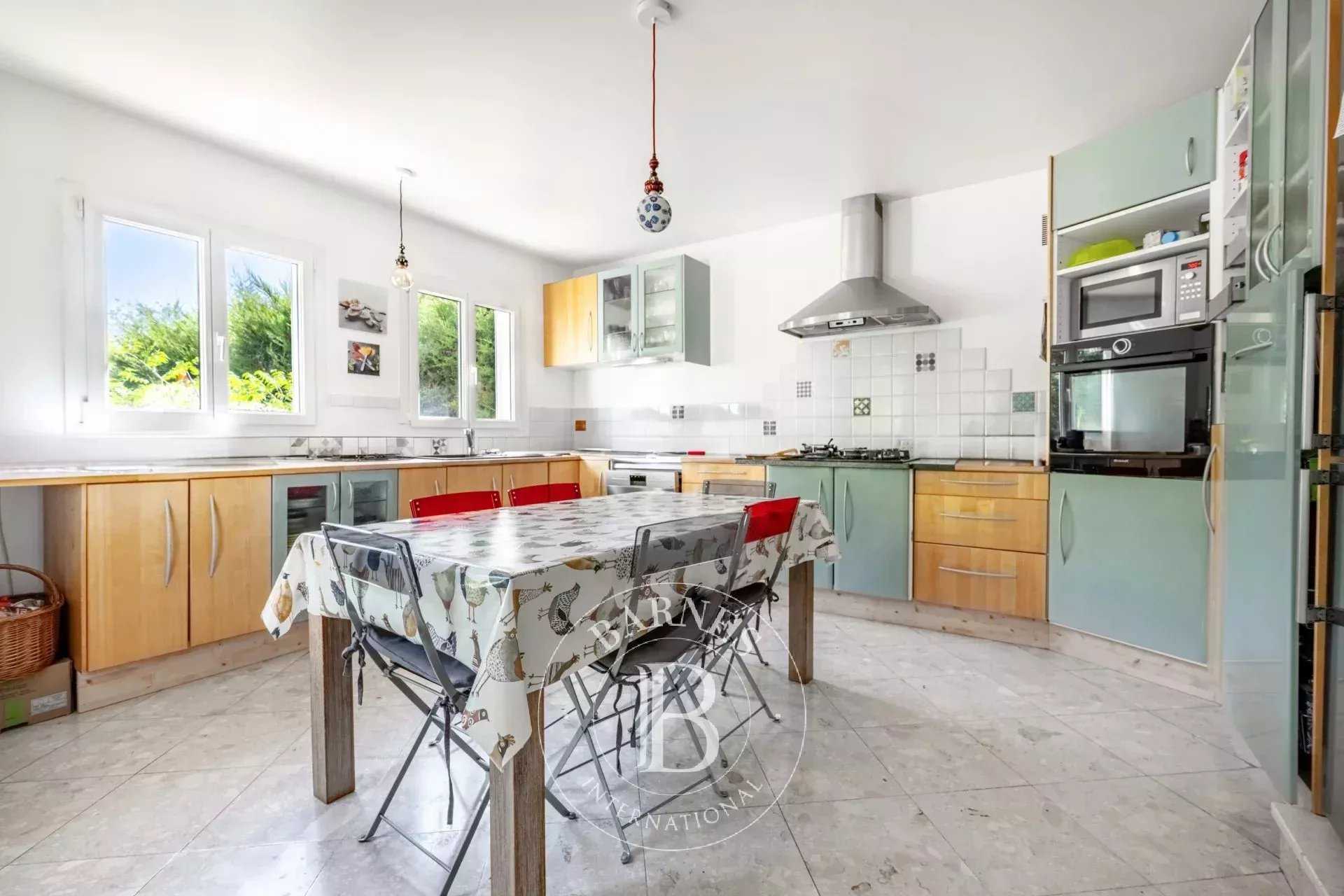 Fontenay-sous-Bois  - House 5 Bedrooms