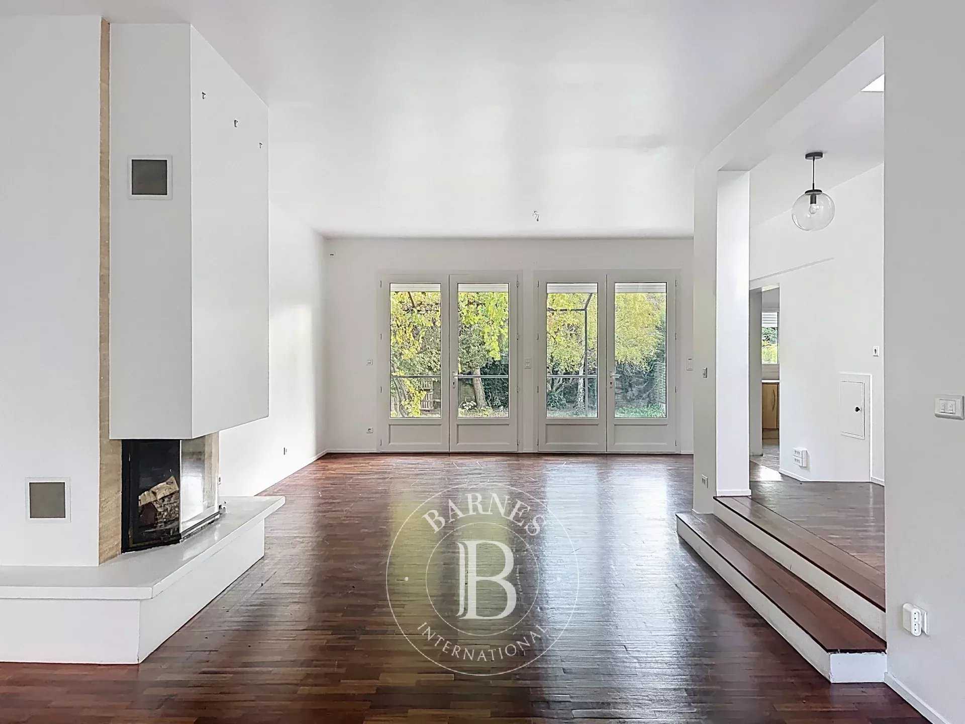 Fontenay-sous-Bois  - House 5 Bedrooms