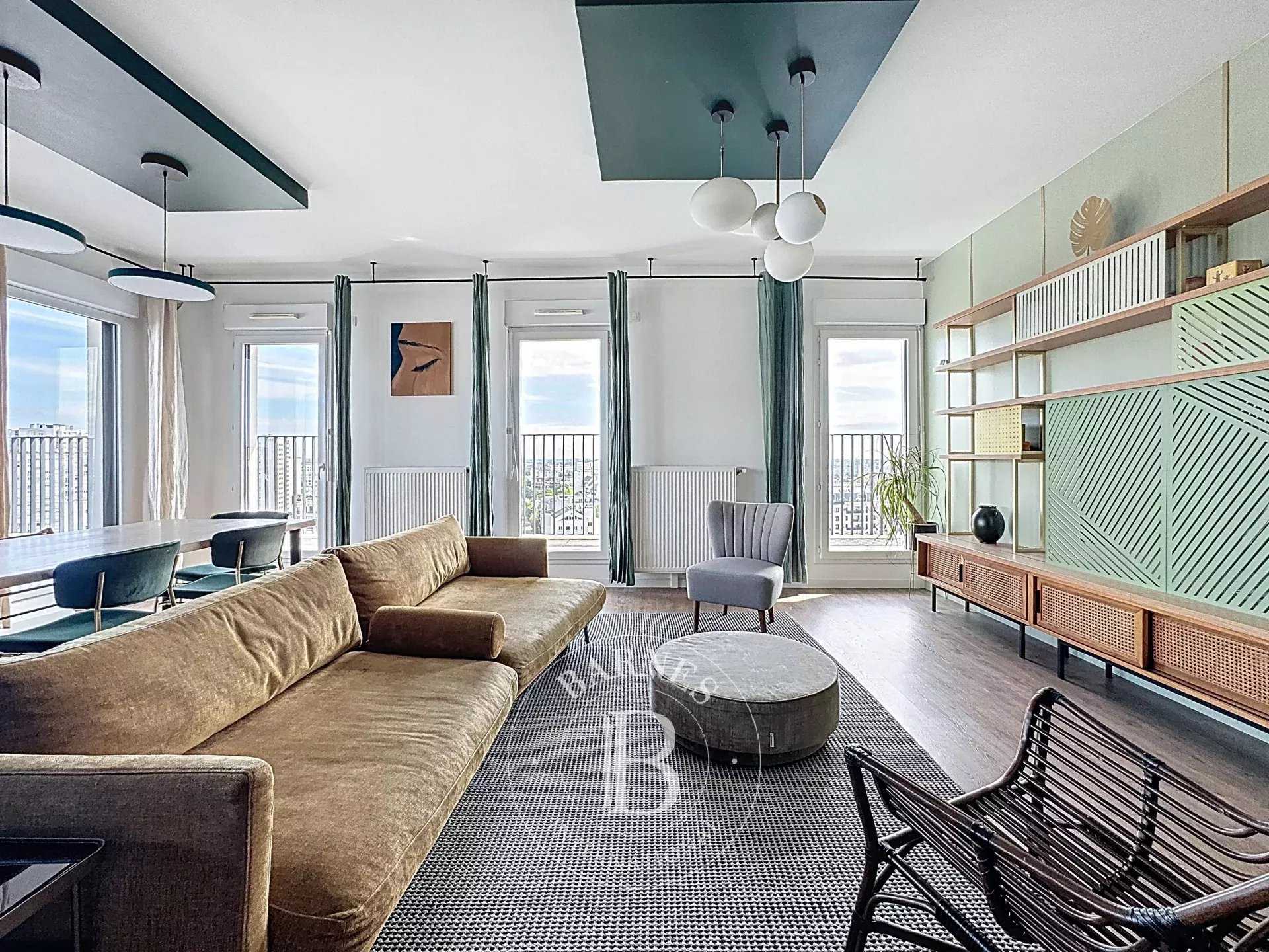 Saint-Ouen-sur-Seine  - Appartement 4 Pièces 3 Chambres