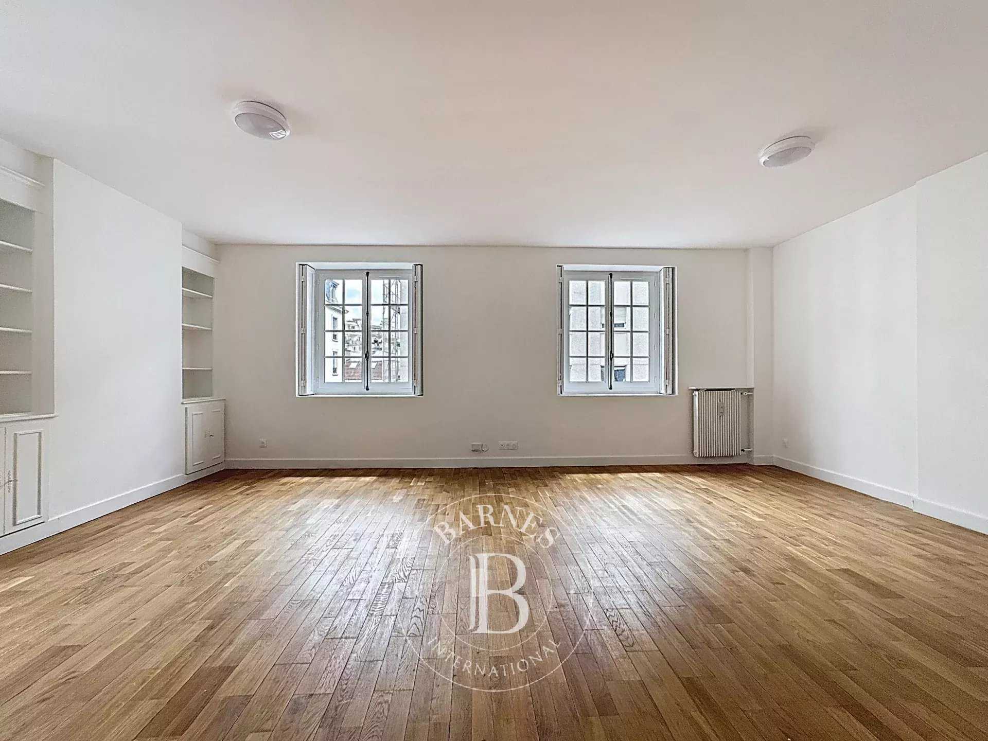 Apartment Paris 75011  -  ref 86050237 (picture 2)