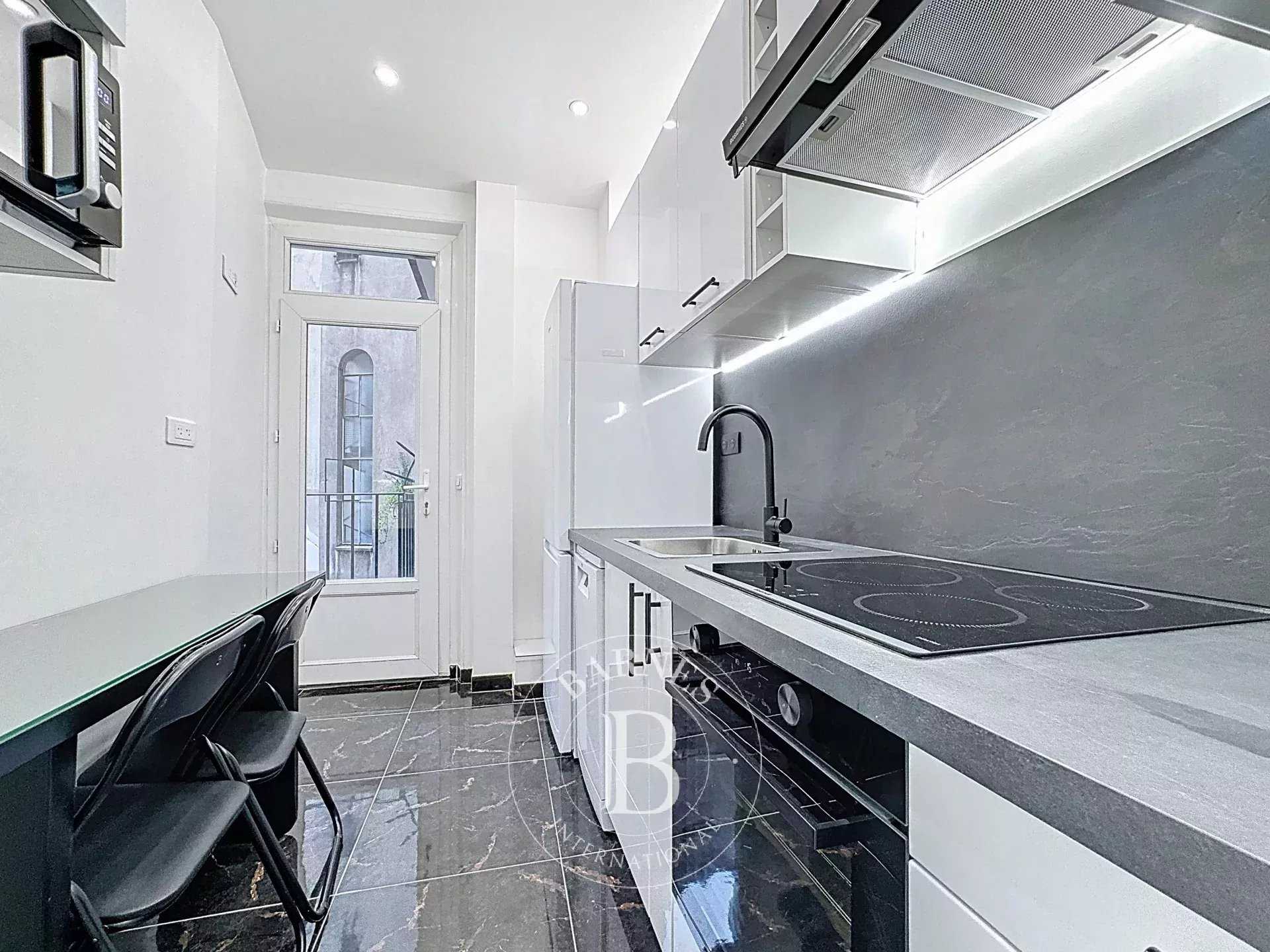 Apartment Paris 75012  -  ref 85710993 (picture 3)