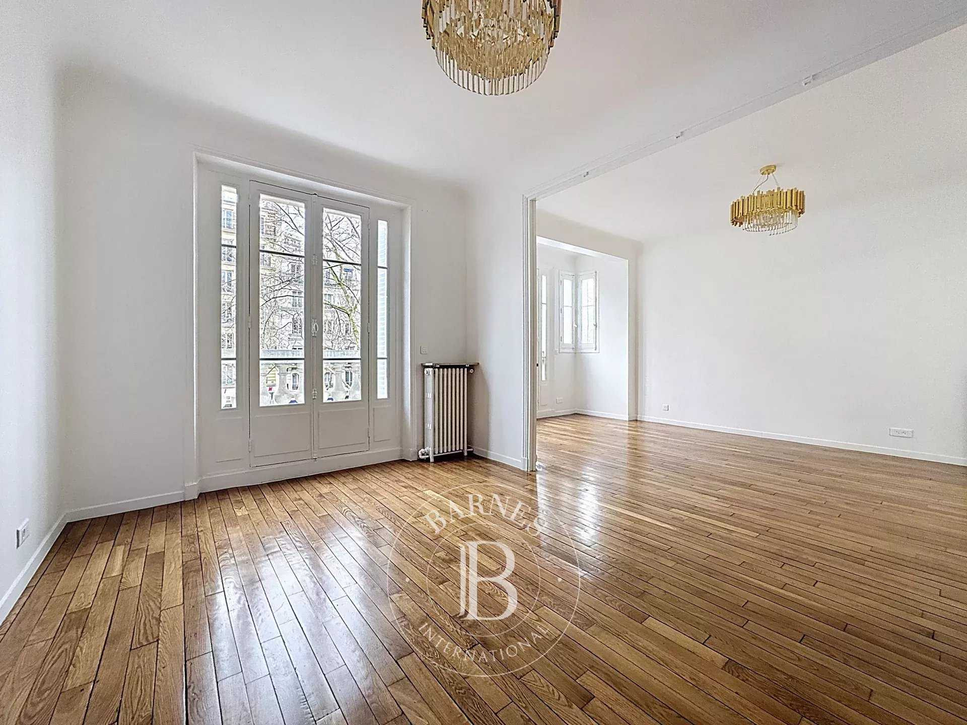 Apartment Paris 75012  -  ref 85710993 (picture 2)
