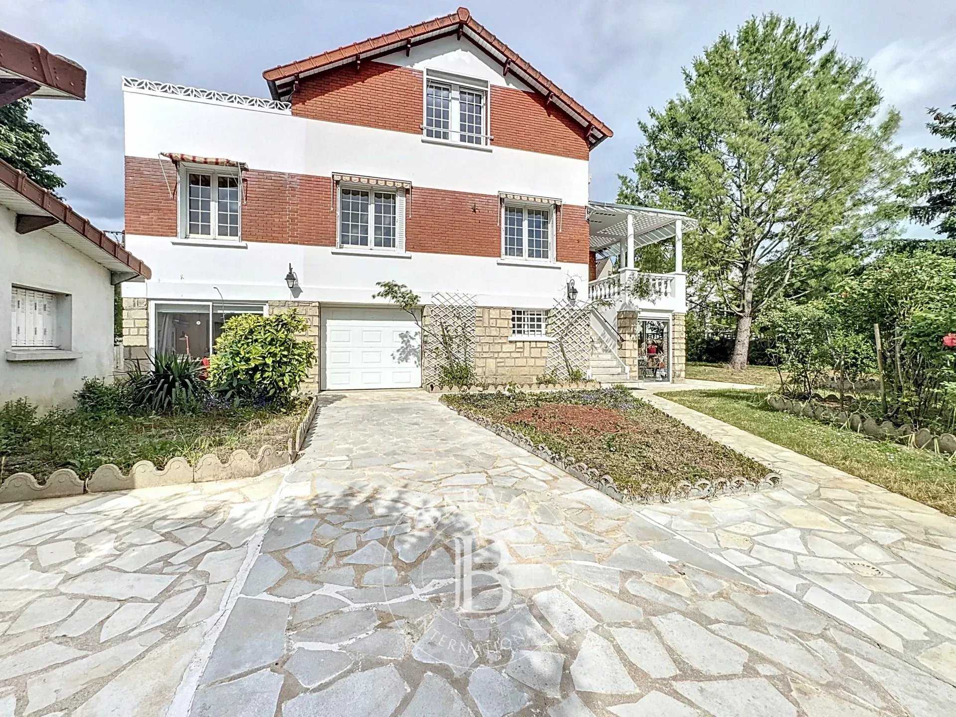 Maison Saint-Maur-des-Fossés  -  ref 85972029 (picture 1)