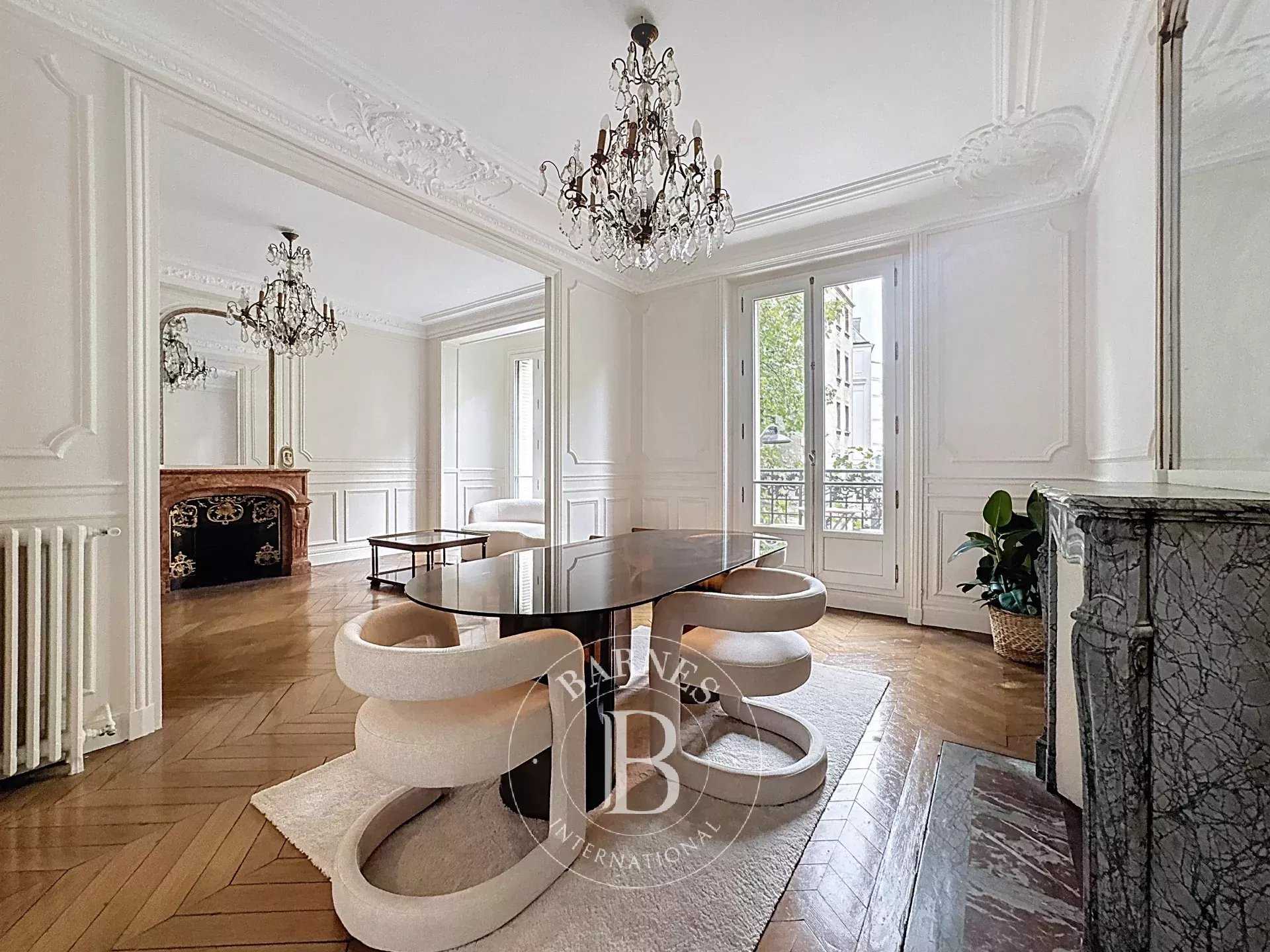 Apartment Paris 75011  -  ref 86192091 (picture 1)