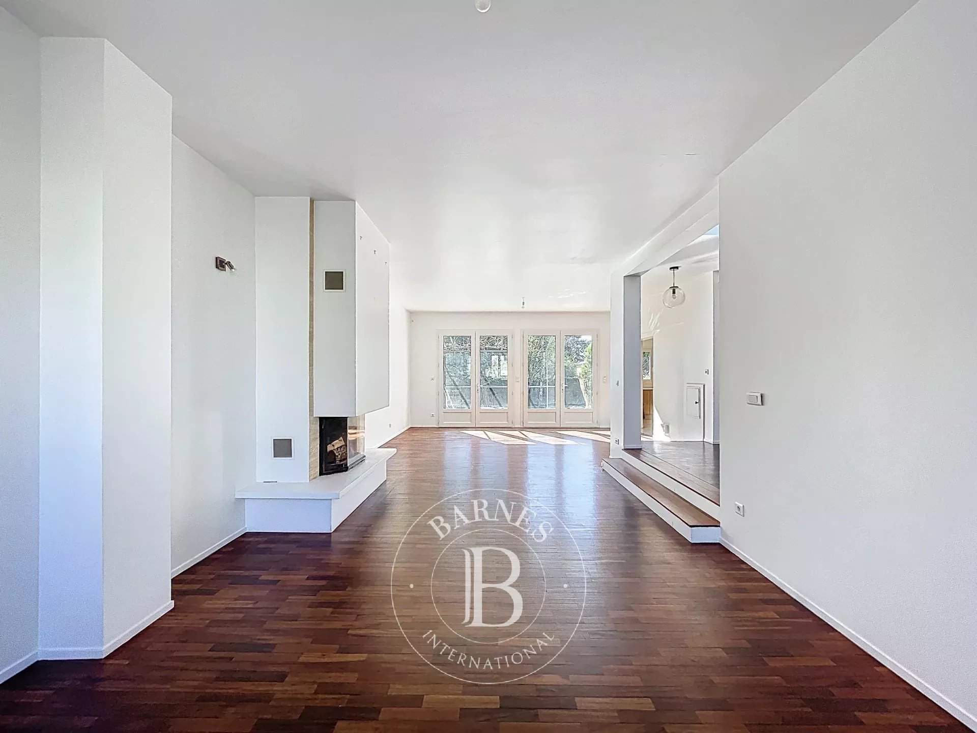 Fontenay-sous-Bois  - Maison 6 Pi&egrave;ces 5 Chambres - picture 3