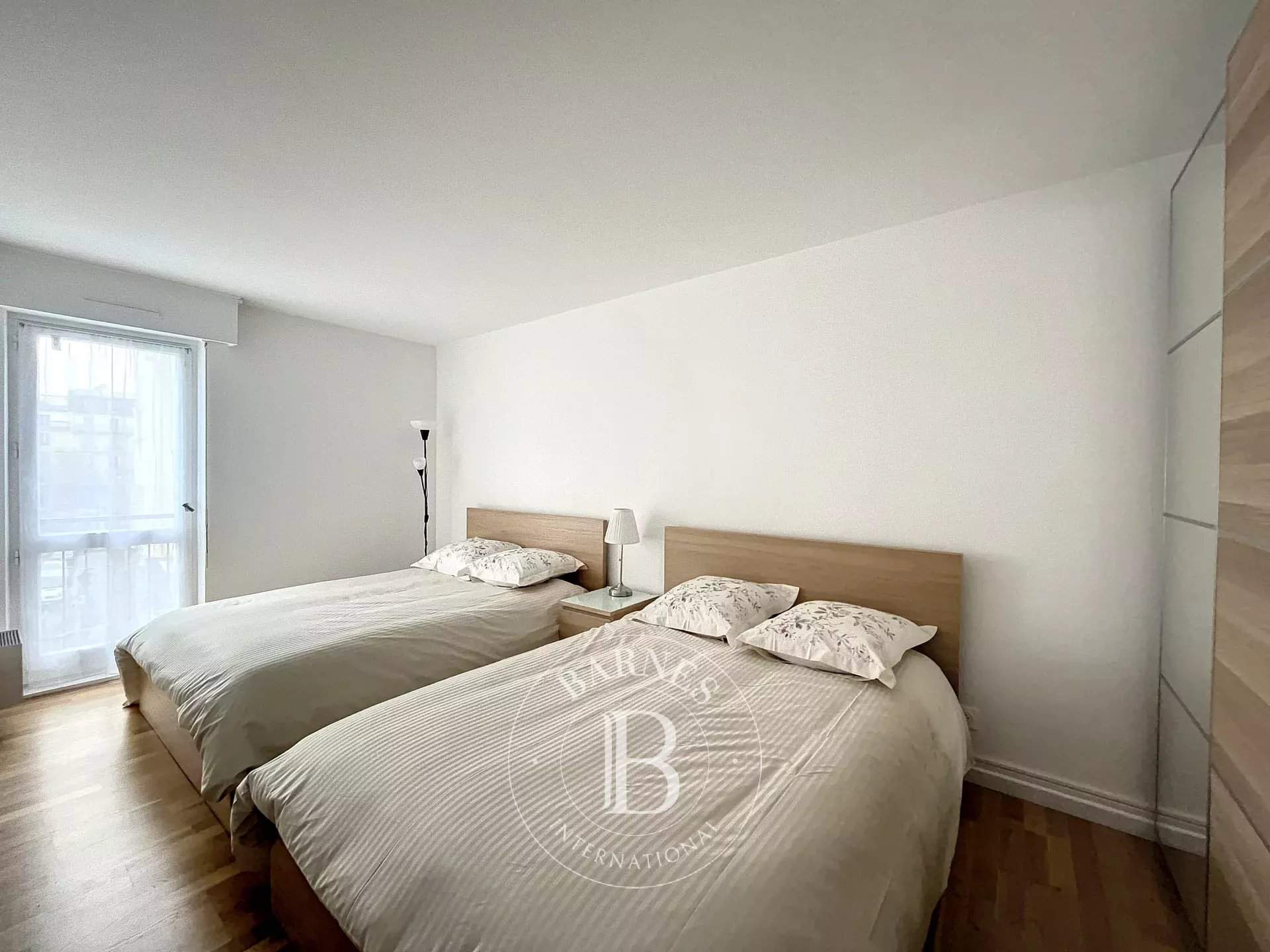 Paris  - Apartment 2 Bedrooms - picture 3