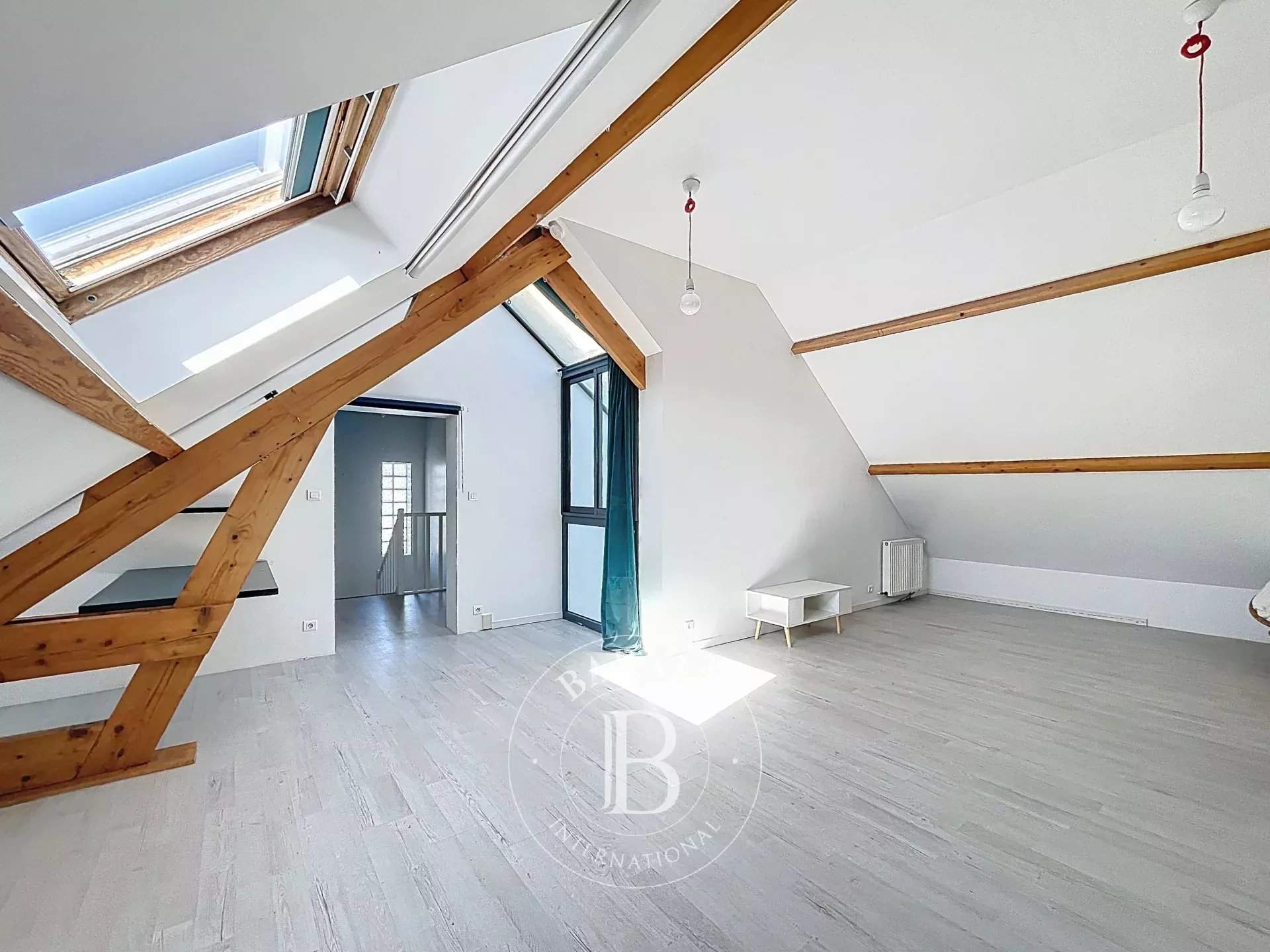 Fontenay-sous-Bois  - Maison 6 Pi&egrave;ces 5 Chambres - picture 13