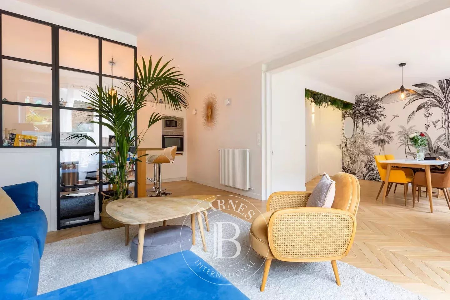 Paris  - Apartment 3 Bedrooms - picture 8