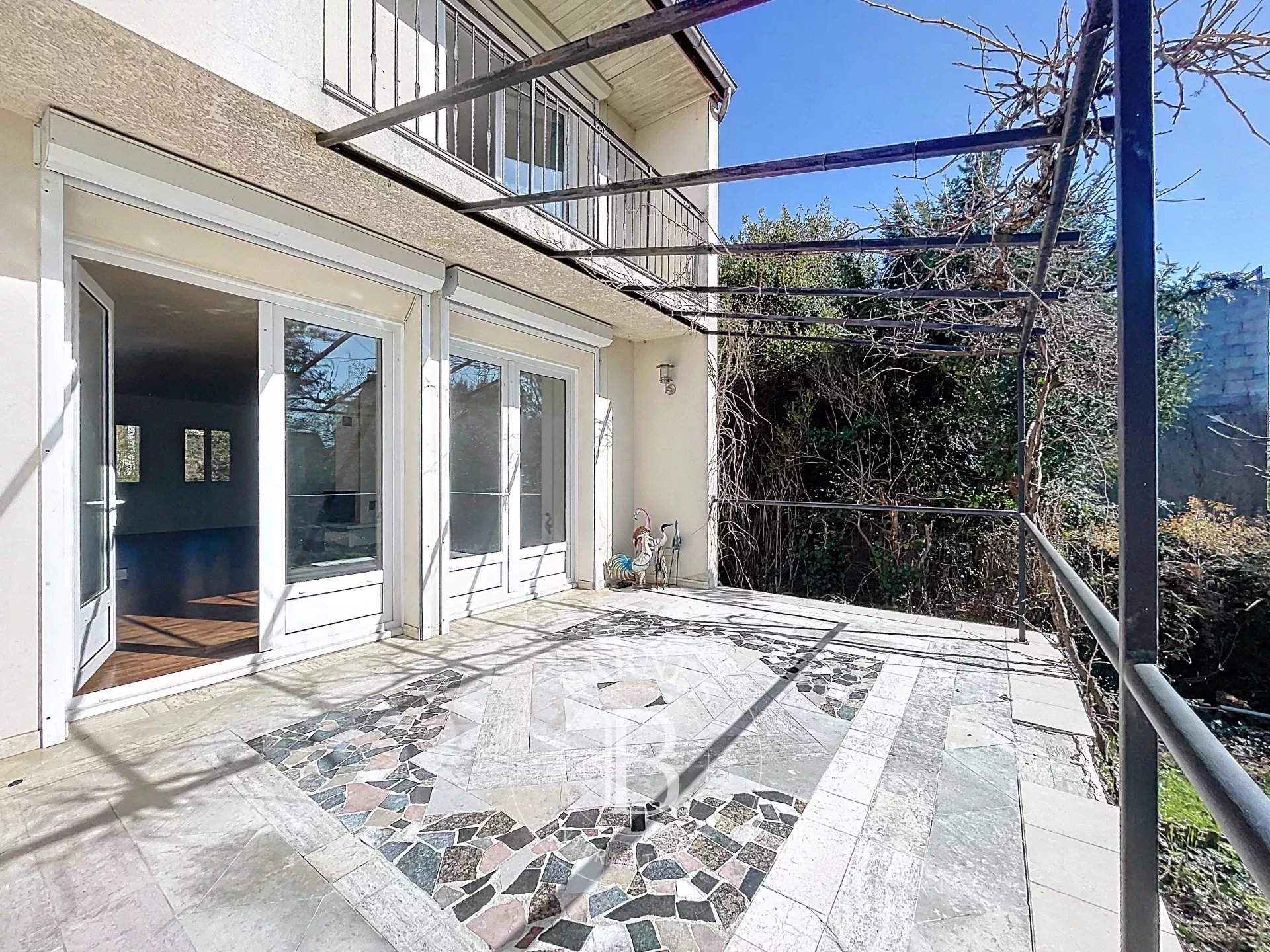 Fontenay-sous-Bois  - Maison 6 Pi&egrave;ces 5 Chambres - picture 6